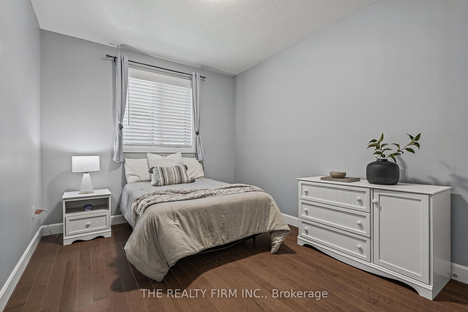 Photo 19 of 53 Foxborough Place, Thames Centre, Thorndale — HOMEH
