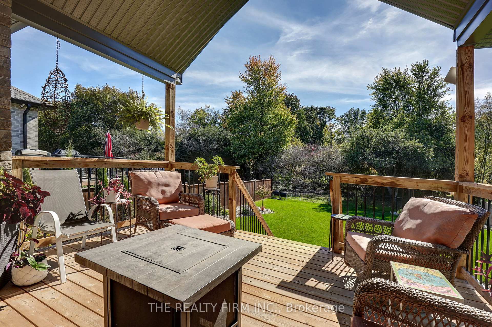Photo 32 of 53 Foxborough Place, Thames Centre, Thorndale — HOMEH