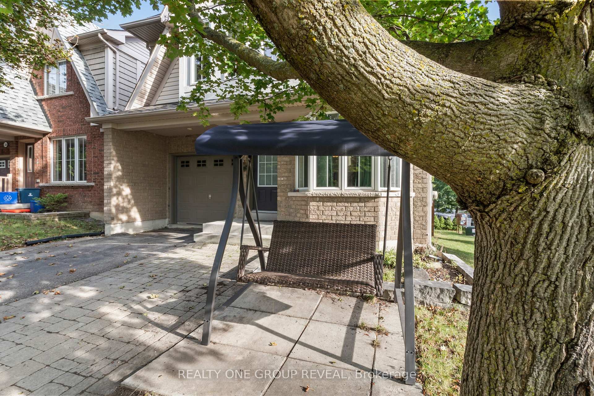 Photo 4 of 2364 Winlord Place, Oshawa, Windfields — HOMEH