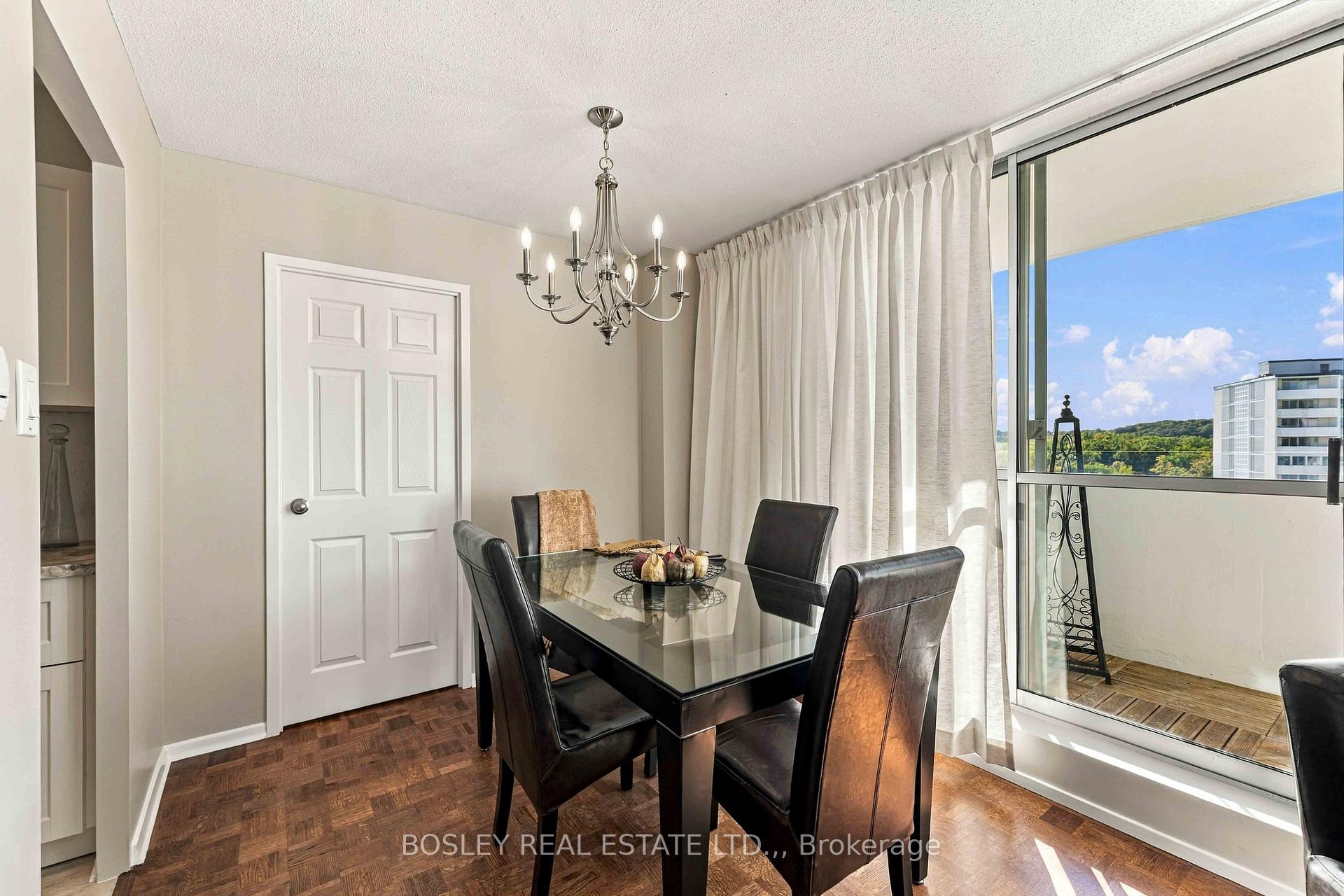 Photo 13 of 15 Towering Heights Boulevard, St. Catharines, Glendale/Glenridge — HOMEH