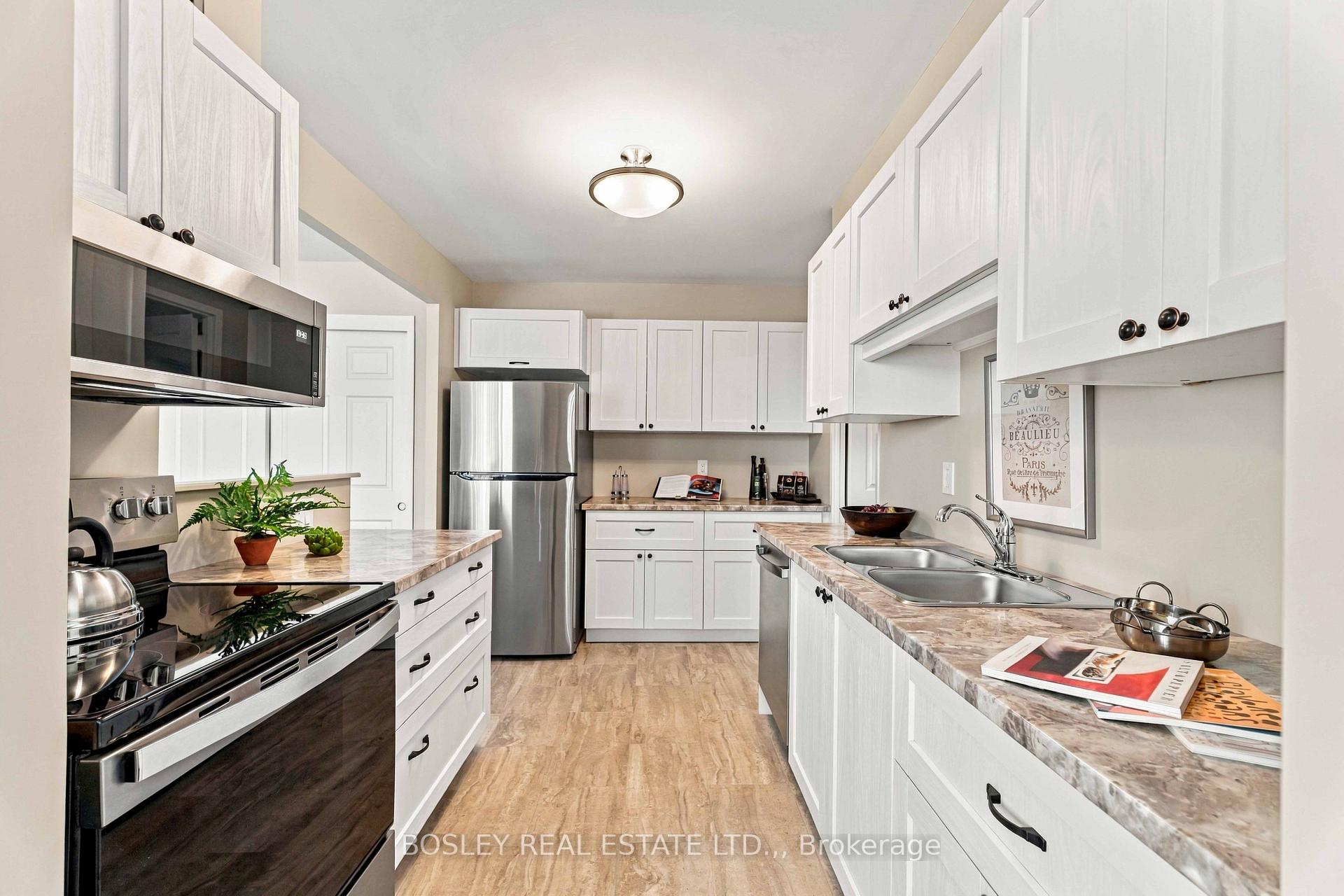 Photo 15 of 15 Towering Heights Boulevard, St. Catharines, Glendale/Glenridge — HOMEH