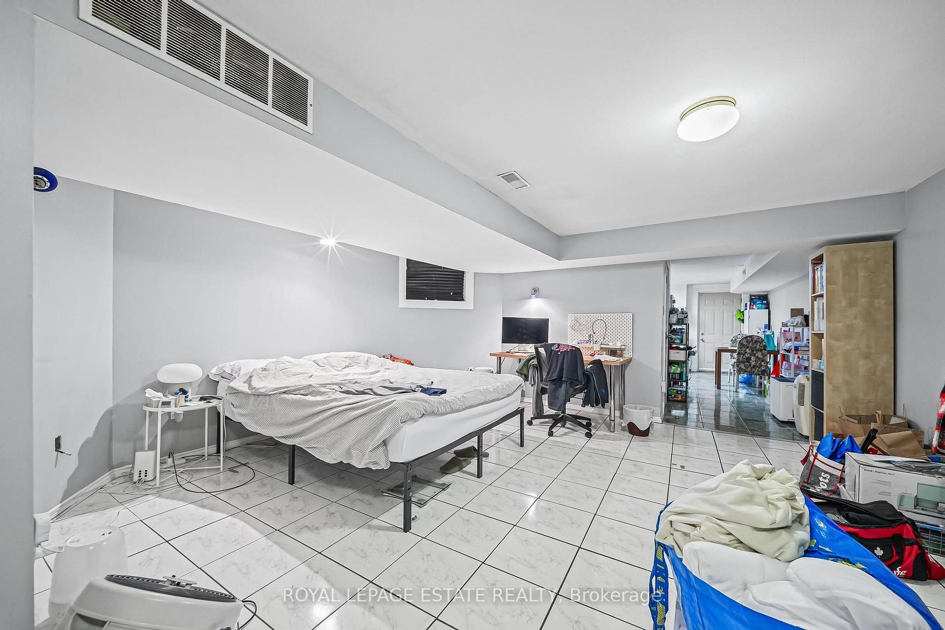 Photo 36 of 112 Baldwin Street, Toronto, Kensington-Chinatown — HOMEH