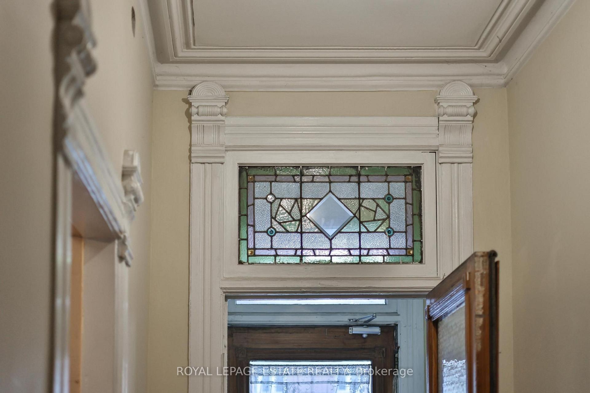 Photo 7 of 110 Baldwin Street, Toronto, Kensington-Chinatown — HOMEH