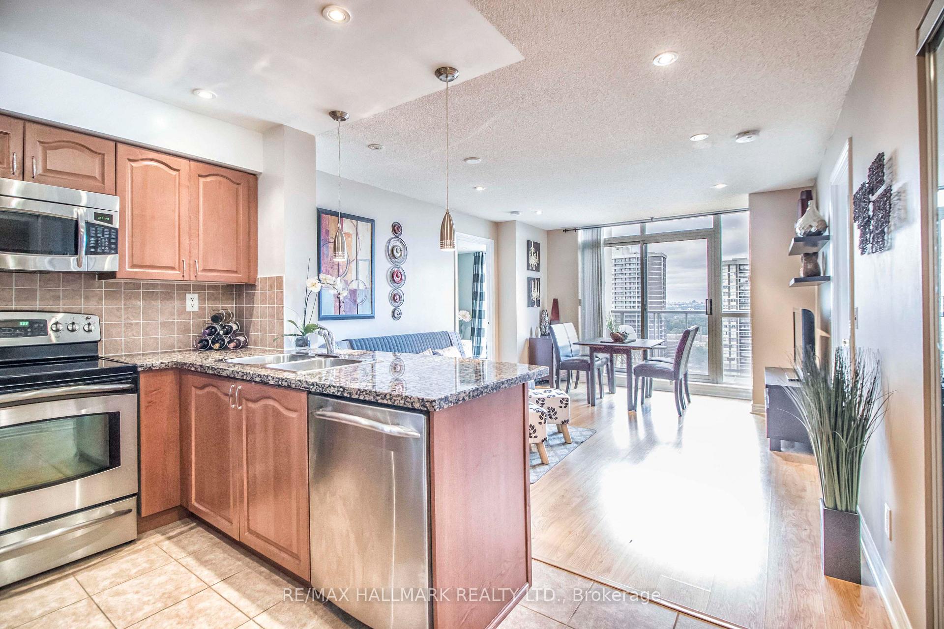Photo 3 of Unit Ph02, 5 Michael Power Place, Etobicoke, Islington-City Centre West — HOMEH