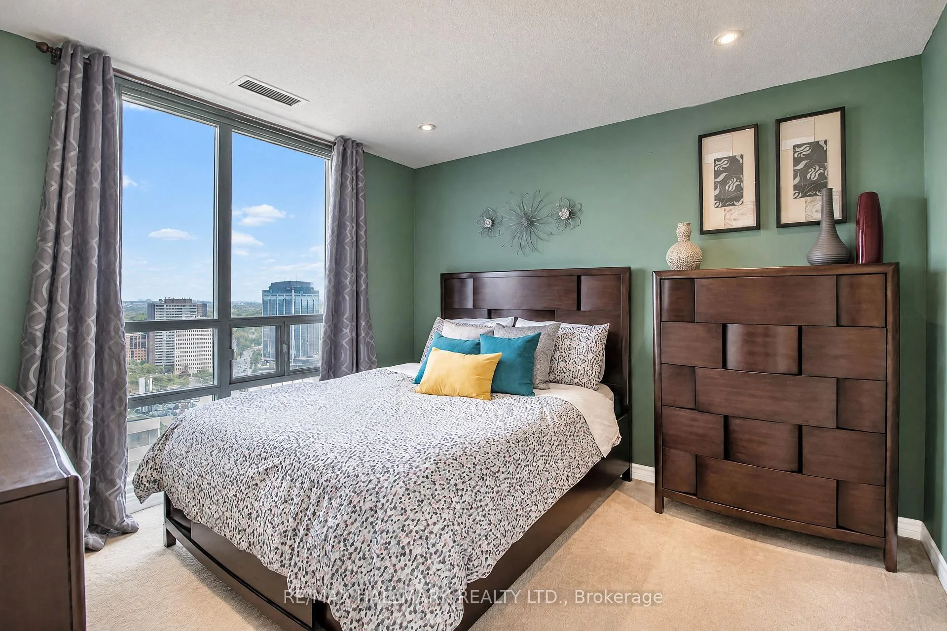 Photo 14 of Unit Ph02, 5 Michael Power Place, Etobicoke, Islington-City Centre West — HOMEH