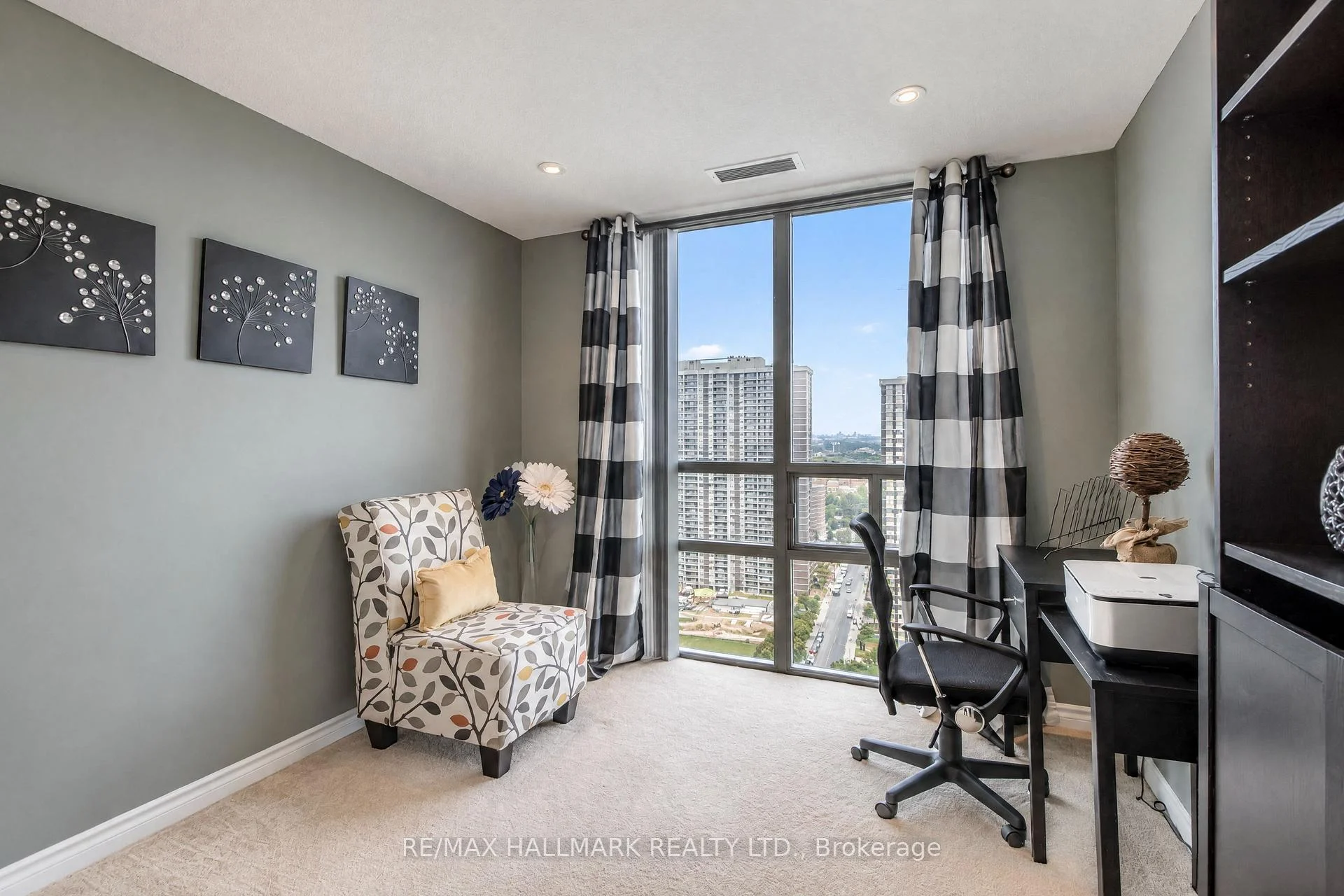 Photo 16 of Unit Ph02, 5 Michael Power Place, Etobicoke, Islington-City Centre West — HOMEH
