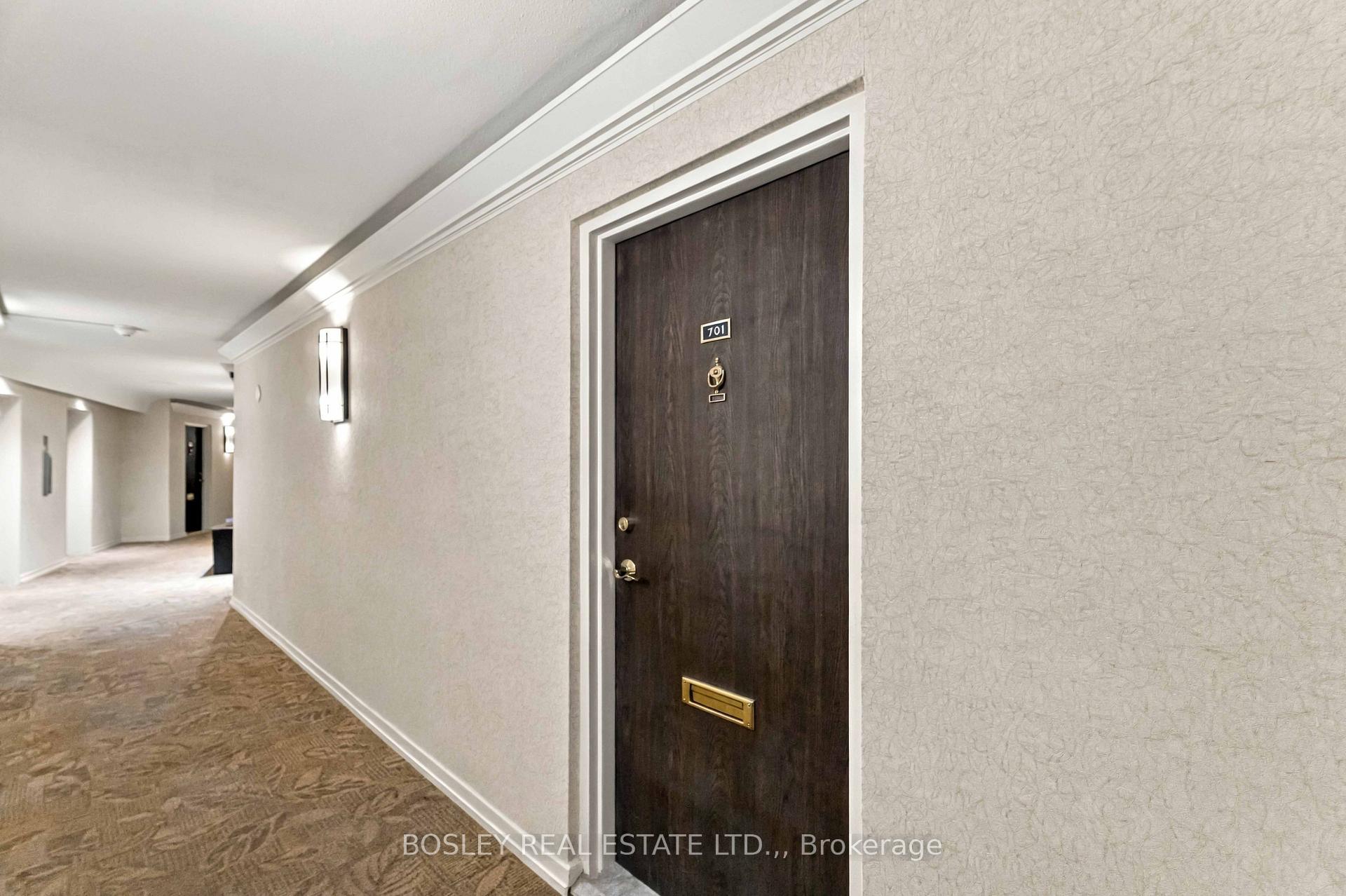 Photo 6 of Unit 1, 15 Towering Heights Boulevard, St. Catharines, Glendale/Glenridge — HOMEH
