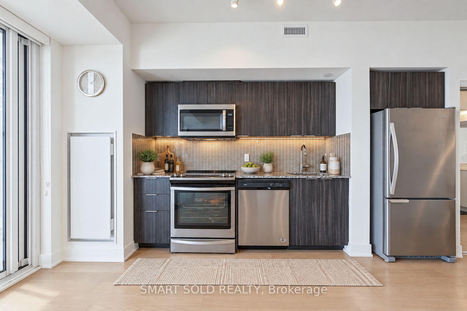 Photo 4 of Unit 2313, 30 Shore Breeze Drive, Etobicoke, Mimico — HOMEH