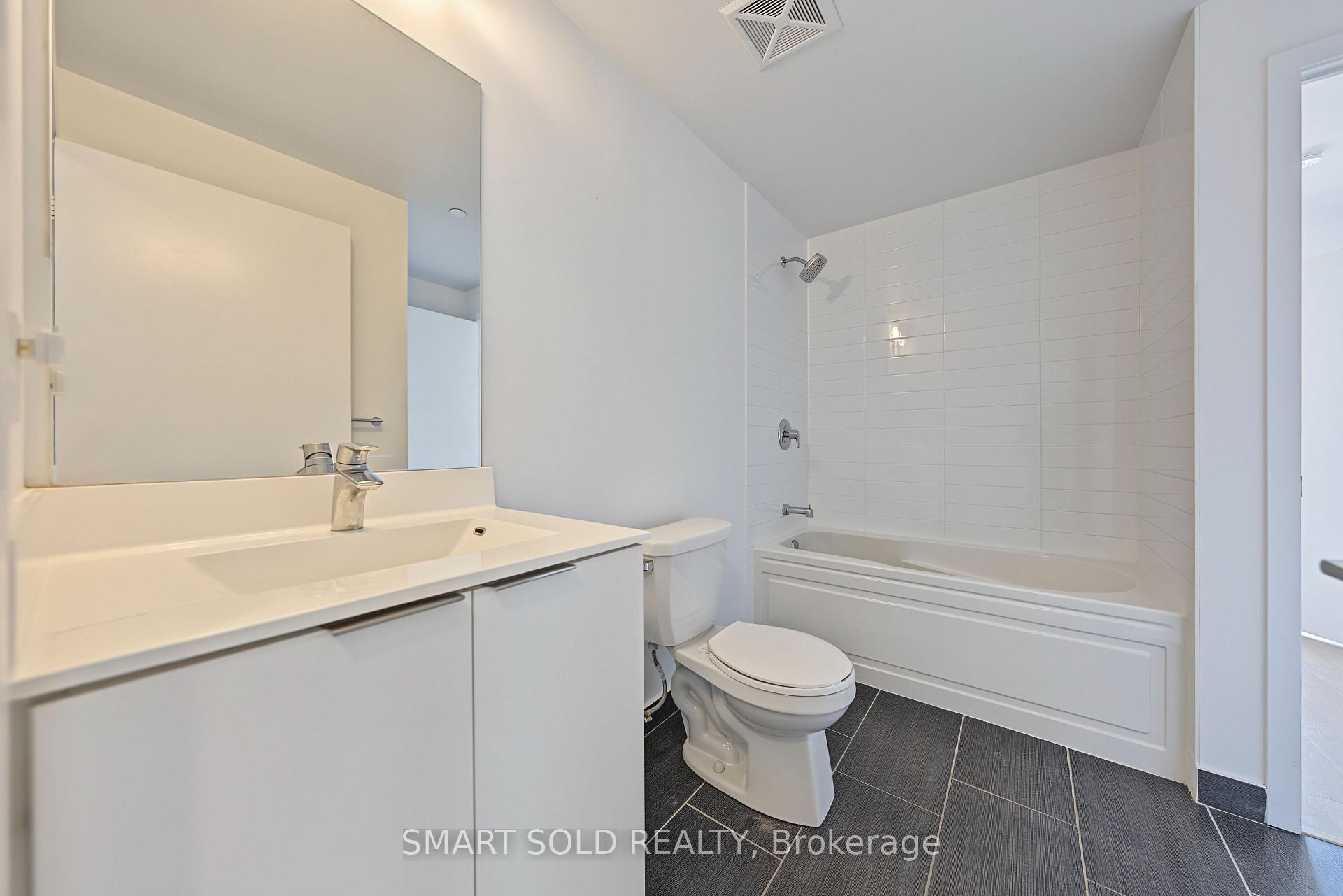 Photo 9 of Unit 2313, 30 Shore Breeze Drive, Etobicoke, Mimico — HOMEH