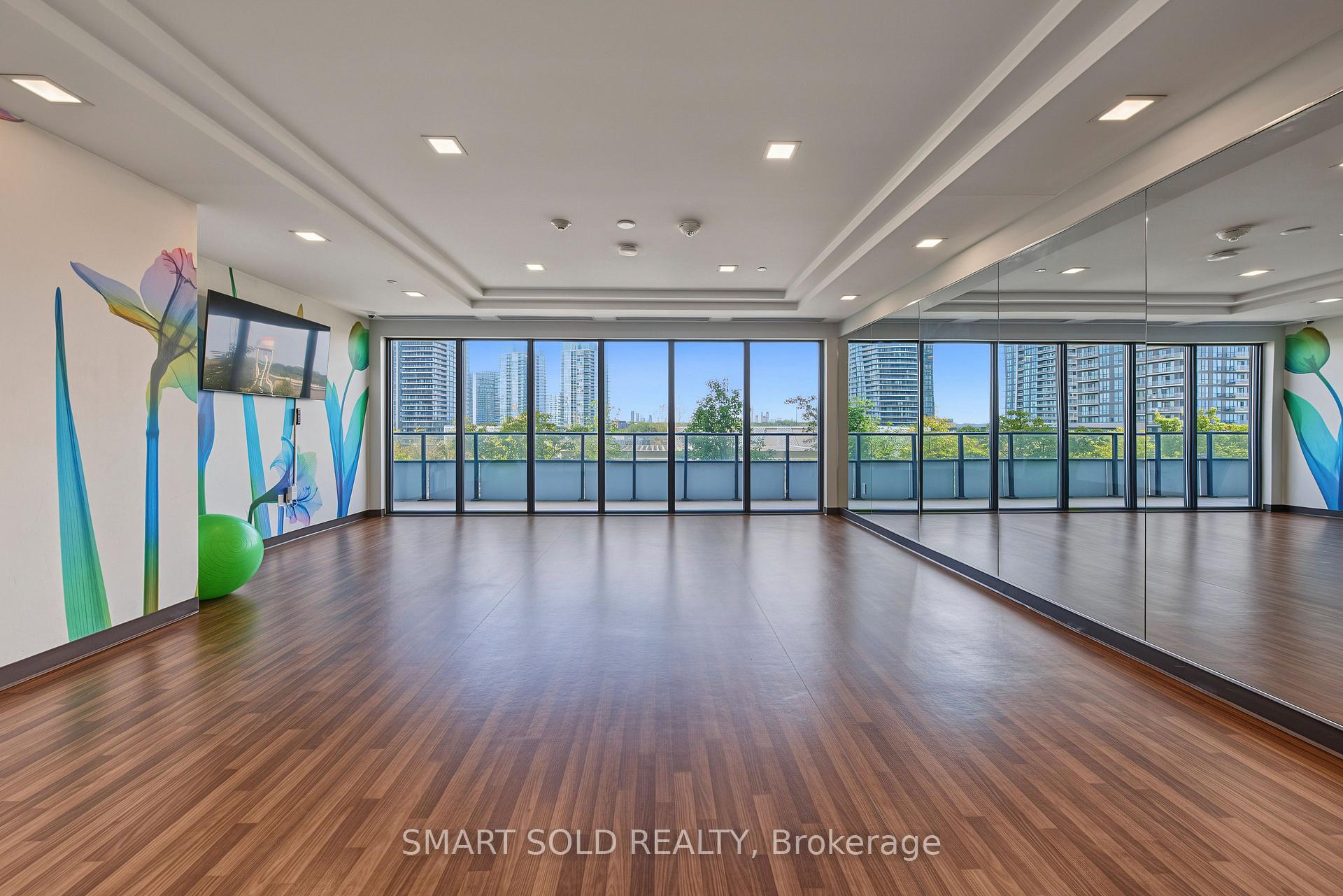 Photo 25 of Unit 2313, 30 Shore Breeze Drive, Etobicoke, Mimico — HOMEH