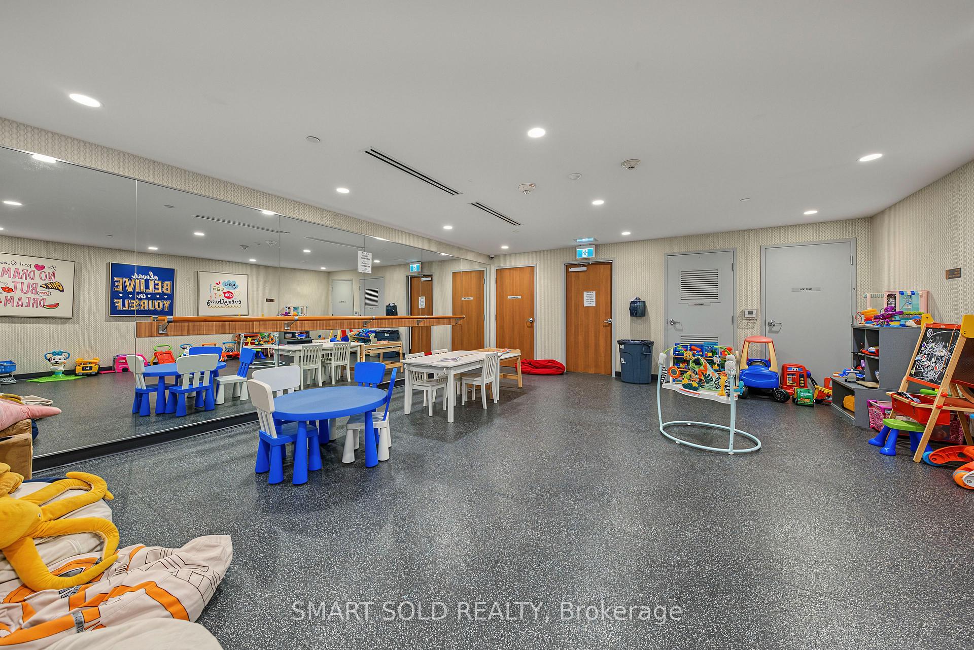 Photo 27 of Unit 2313, 30 Shore Breeze Drive, Etobicoke, Mimico — HOMEH