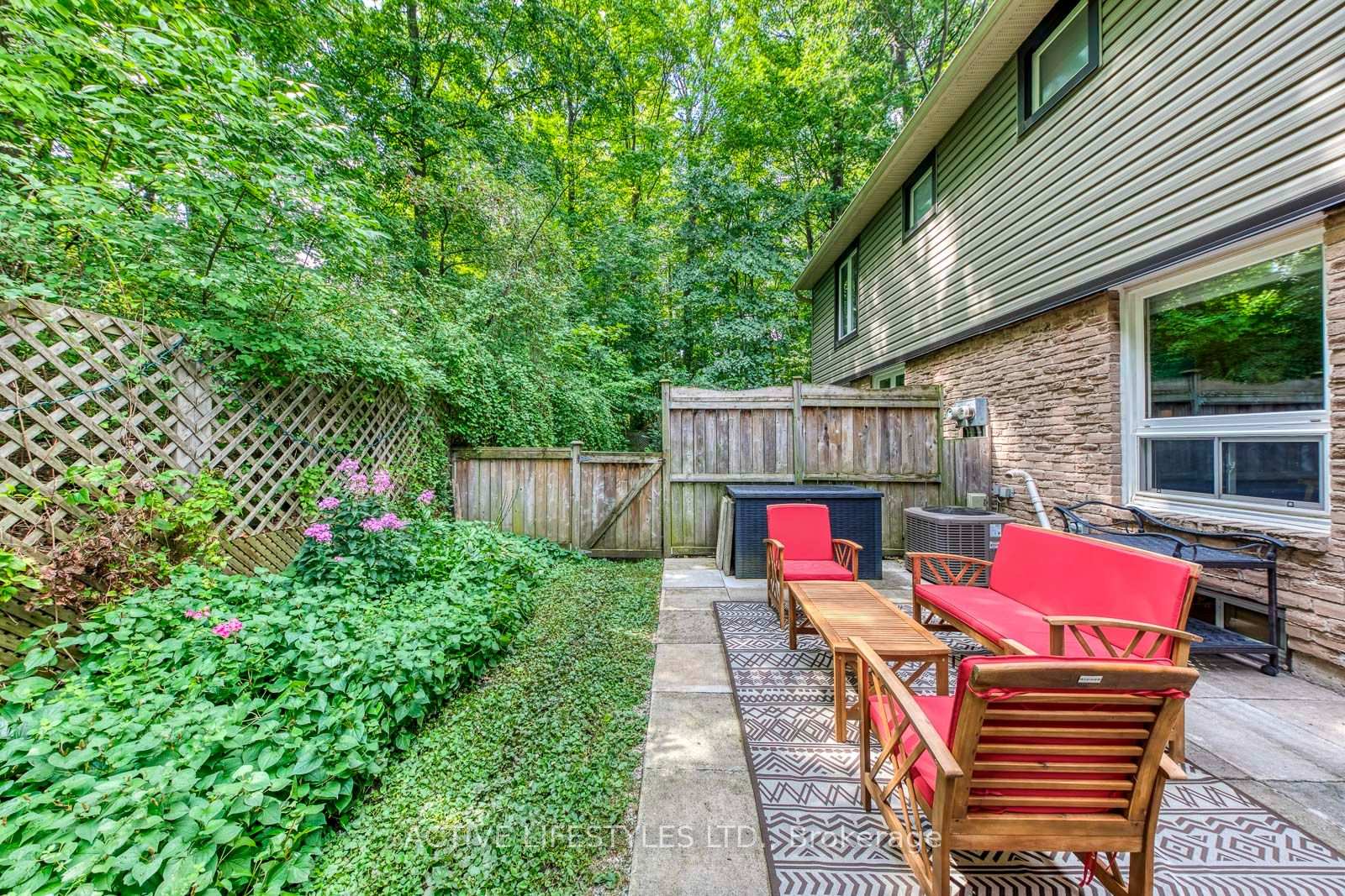 Photo 7 of Unit 23, 2766 Folkway Drive, Mississauga, Erin Mills — HOMEH