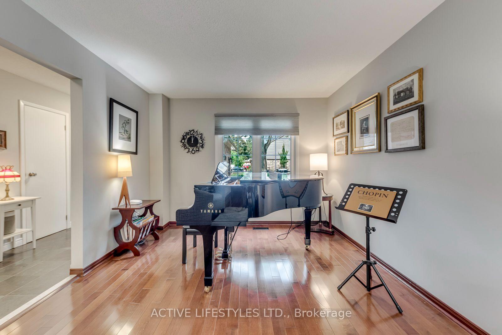 Photo 9 of Unit 23, 2766 Folkway Drive, Mississauga, Erin Mills — HOMEH