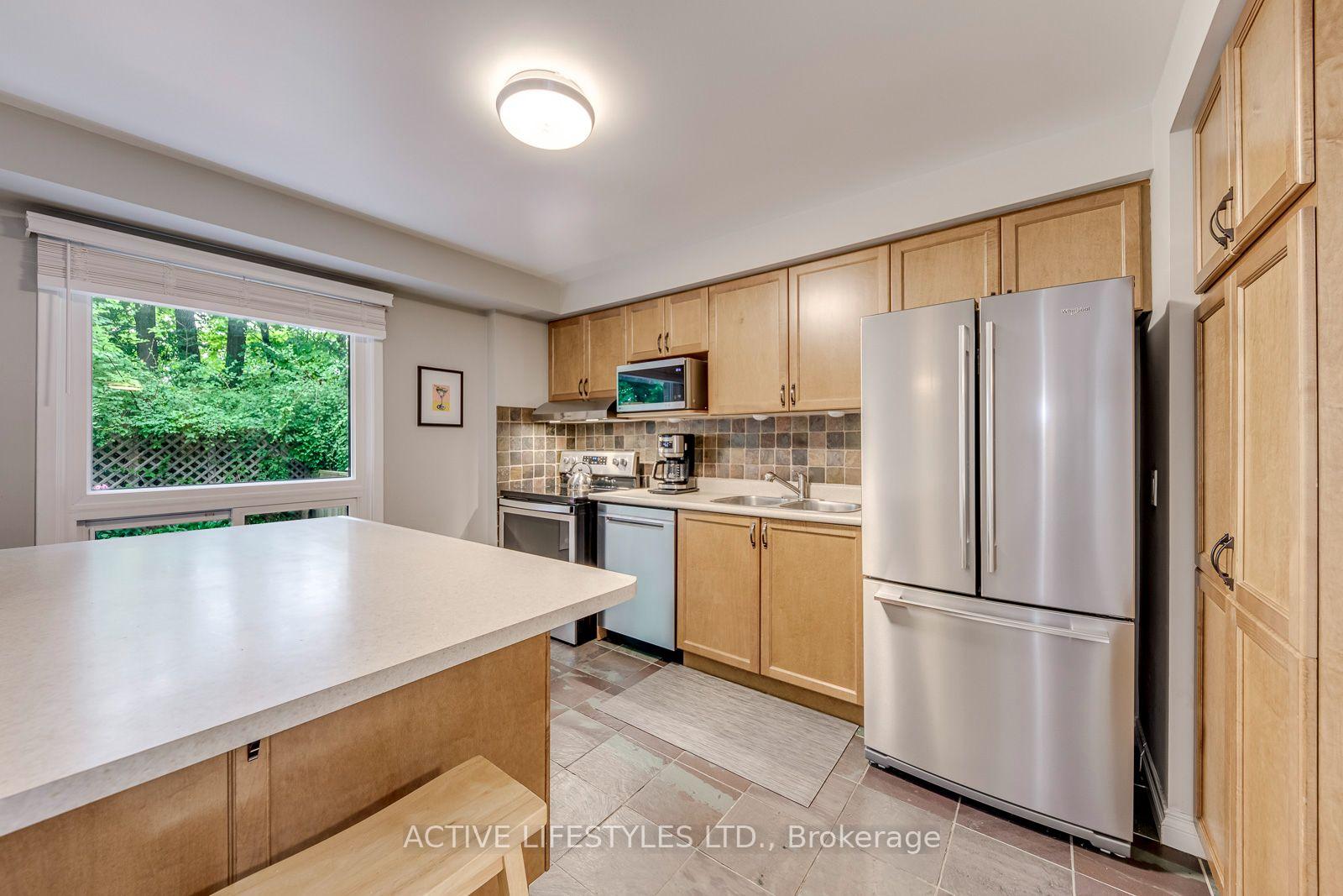 Photo 16 of Unit 23, 2766 Folkway Drive, Mississauga, Erin Mills — HOMEH