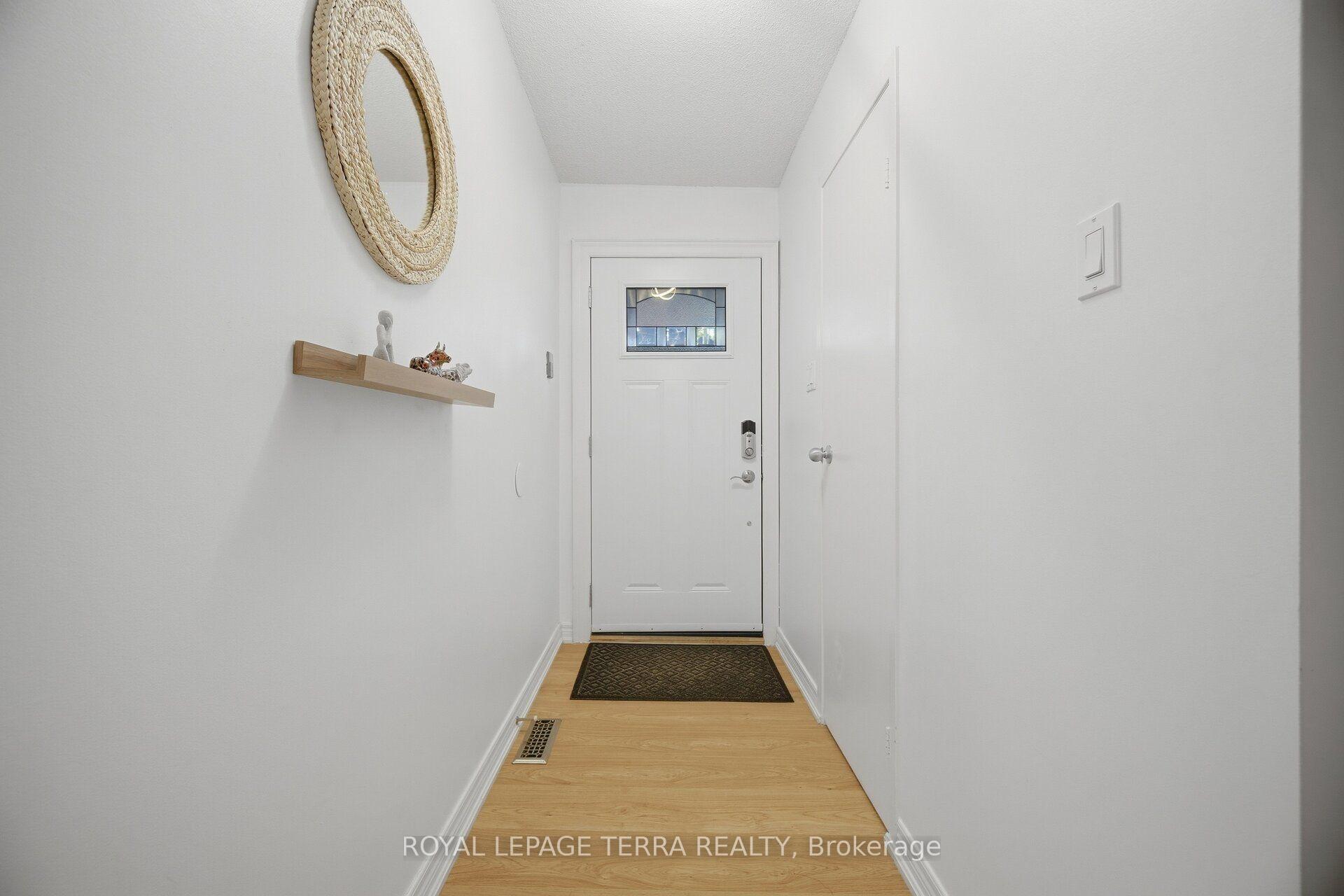 Photo 5 of Unit 138, 1951 Rathburn Road E, Mississauga, Rathwood — HOMEH