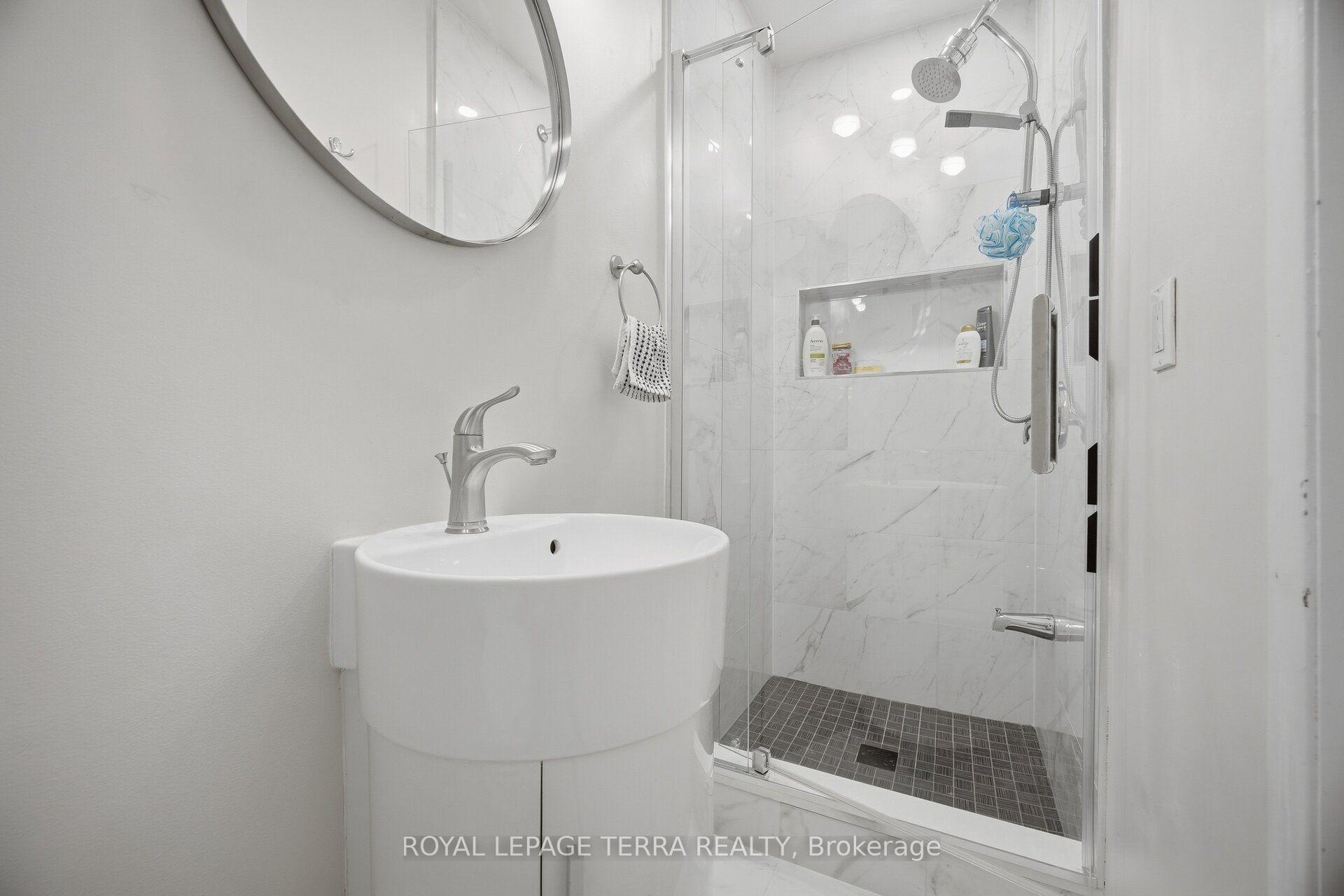 Photo 23 of Unit 138, 1951 Rathburn Road E, Mississauga, Rathwood — HOMEH