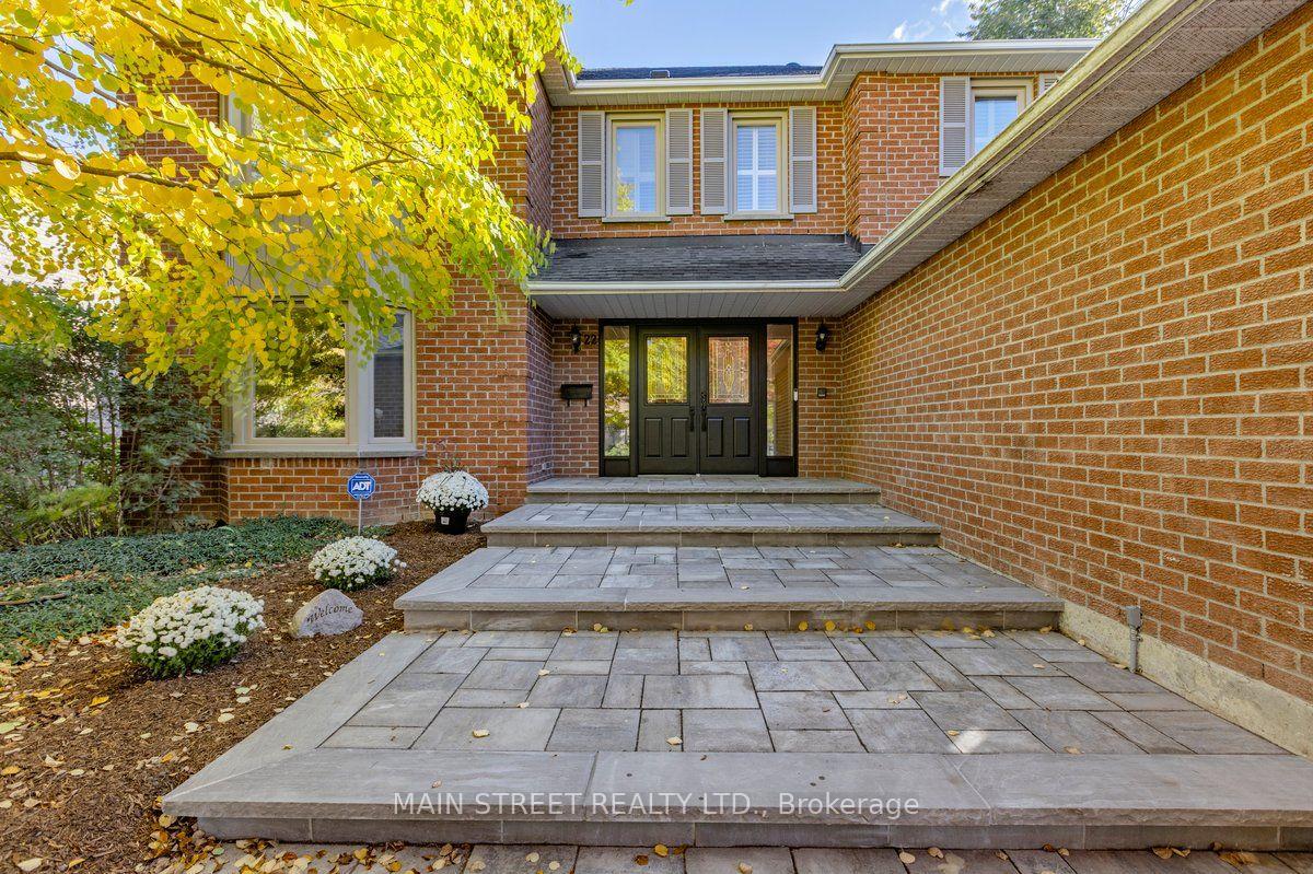 Photo 3 of 22 Mcclenny Drive N, Aurora, Aurora Highlands — HOMEH
