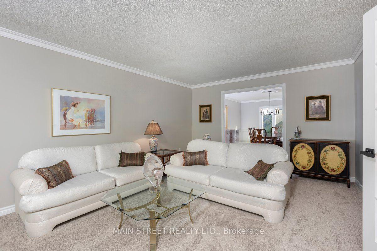 Photo 7 of 22 Mcclenny Drive N, Aurora, Aurora Highlands — HOMEH