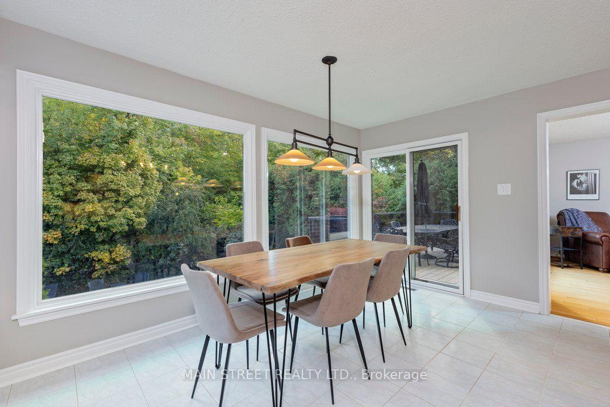 Photo 13 of 22 Mcclenny Drive N, Aurora, Aurora Highlands — HOMEH