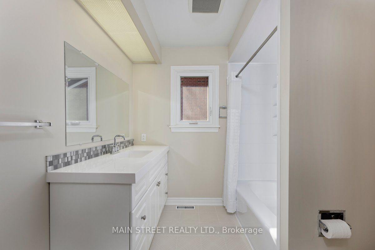 Photo 38 of 22 Mcclenny Drive N, Aurora, Aurora Highlands — HOMEH