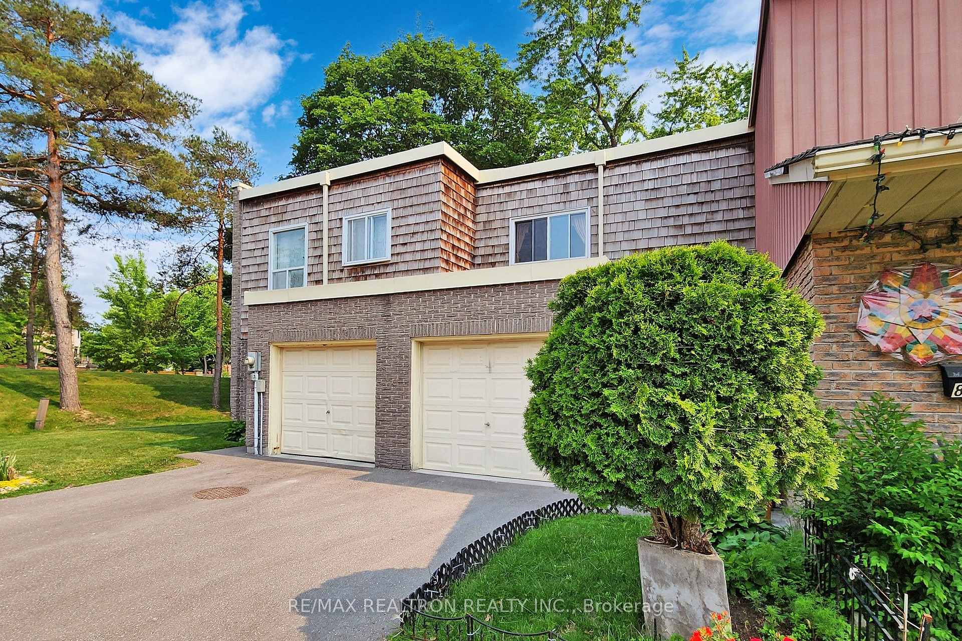 Photo of 83 Thorny Vine Way