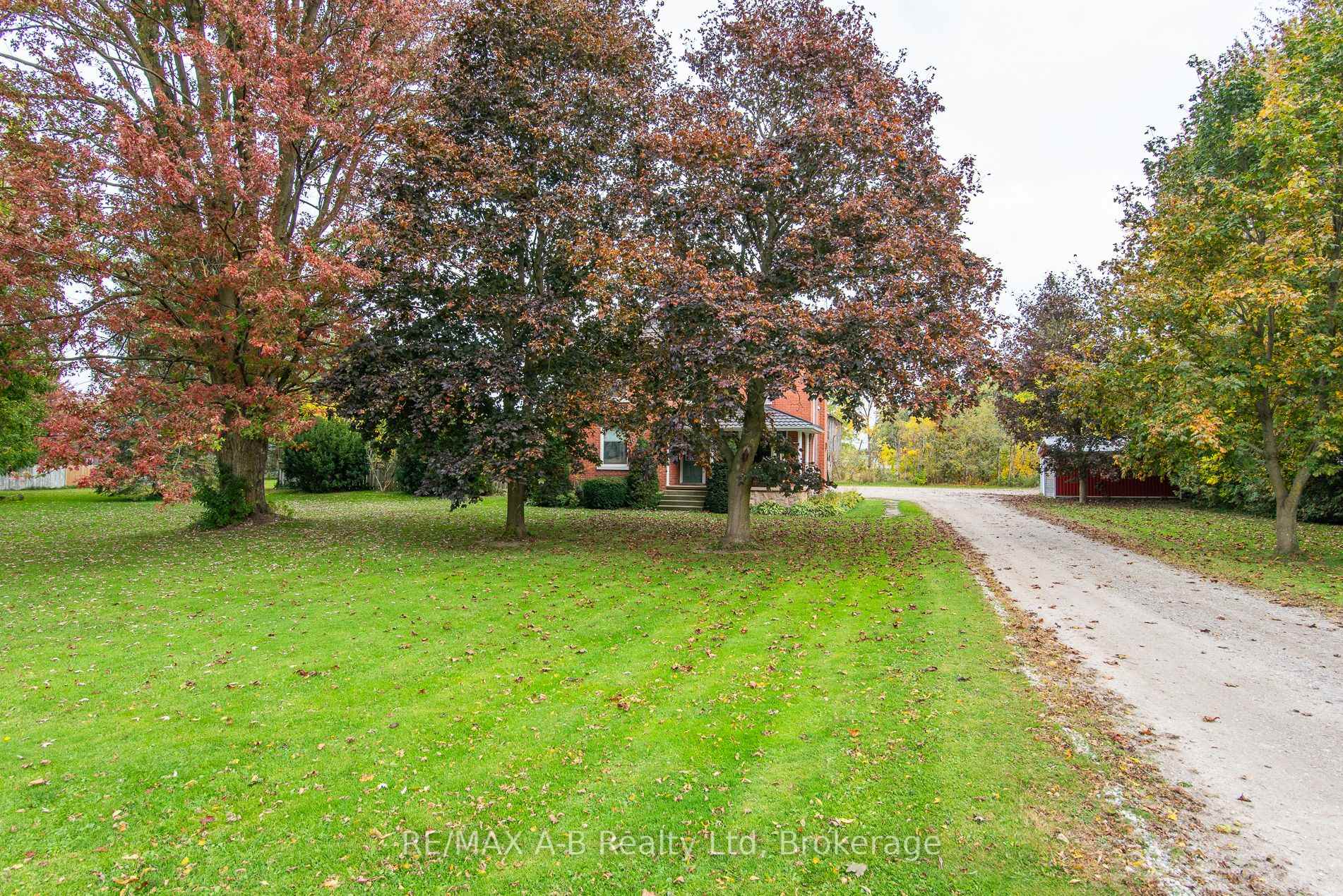 Photo of 4607 Perth 135 RD