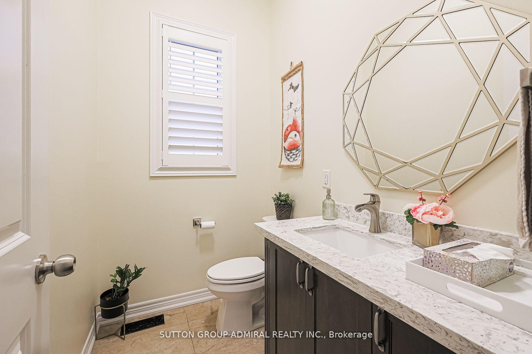 Photo 27 of 163 Heintzman Crescent, Vaughan, Patterson — HOMEH