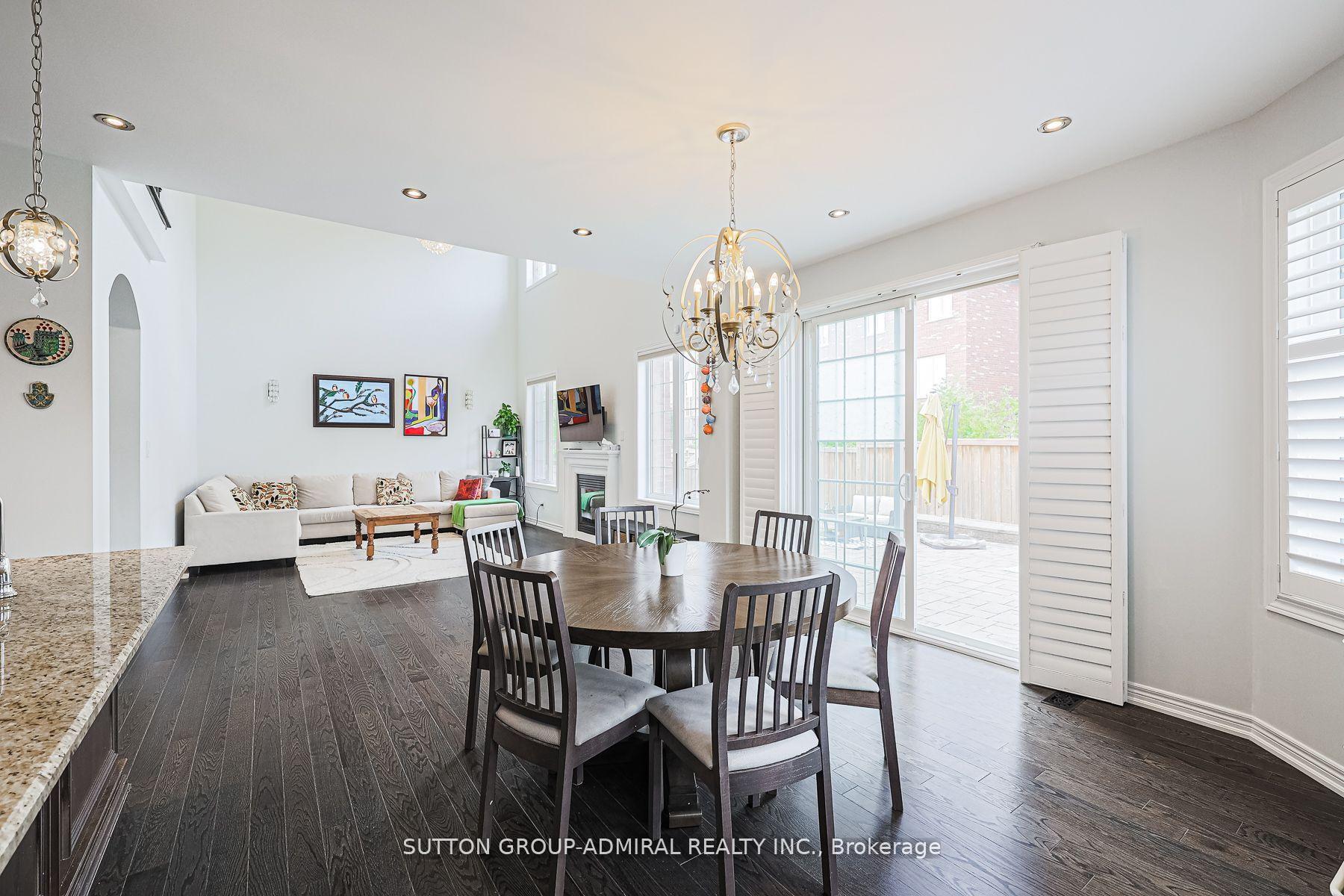 Photo 29 of 163 Heintzman Crescent, Vaughan, Patterson — HOMEH
