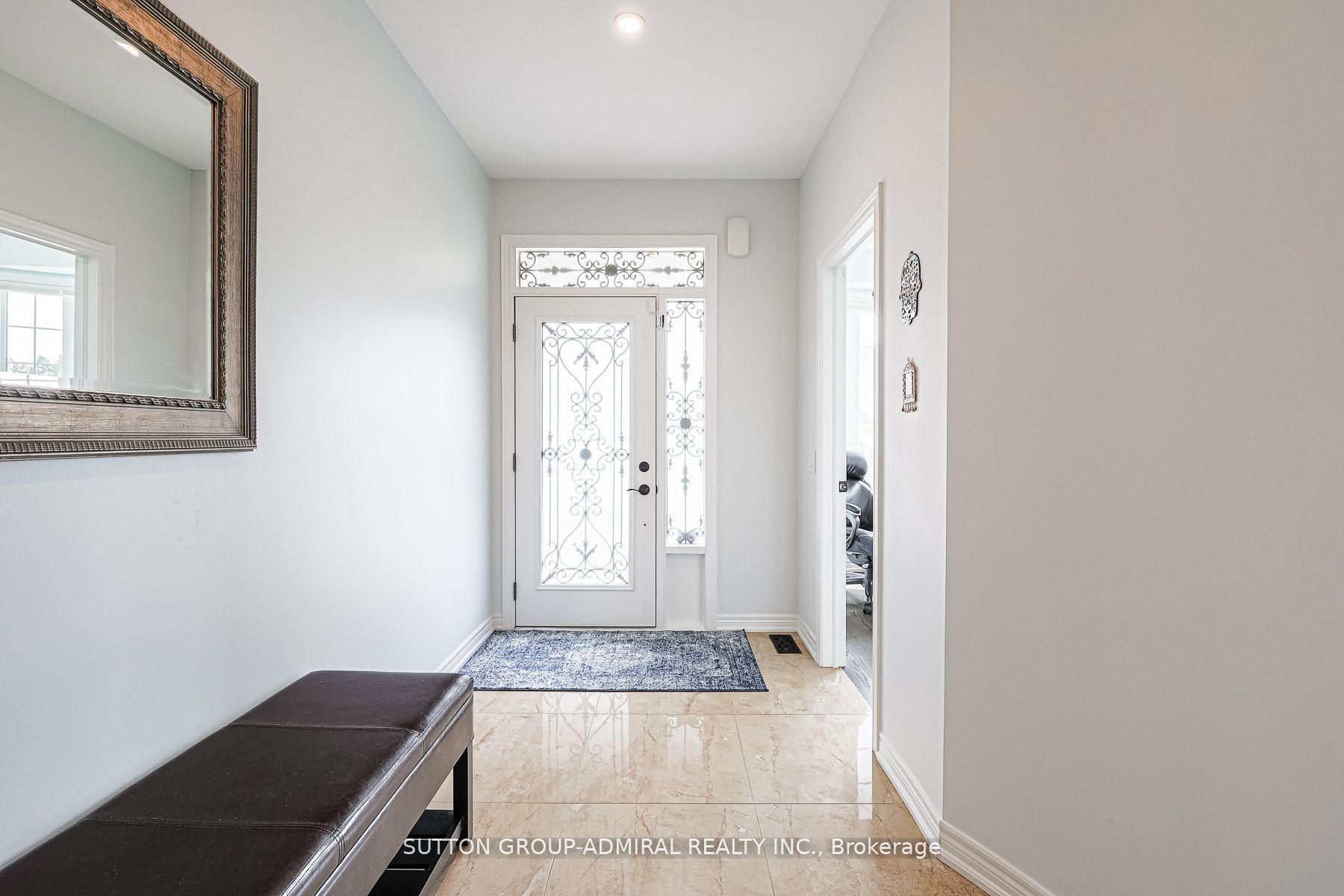 Photo 36 of 163 Heintzman Crescent, Vaughan, Patterson — HOMEH