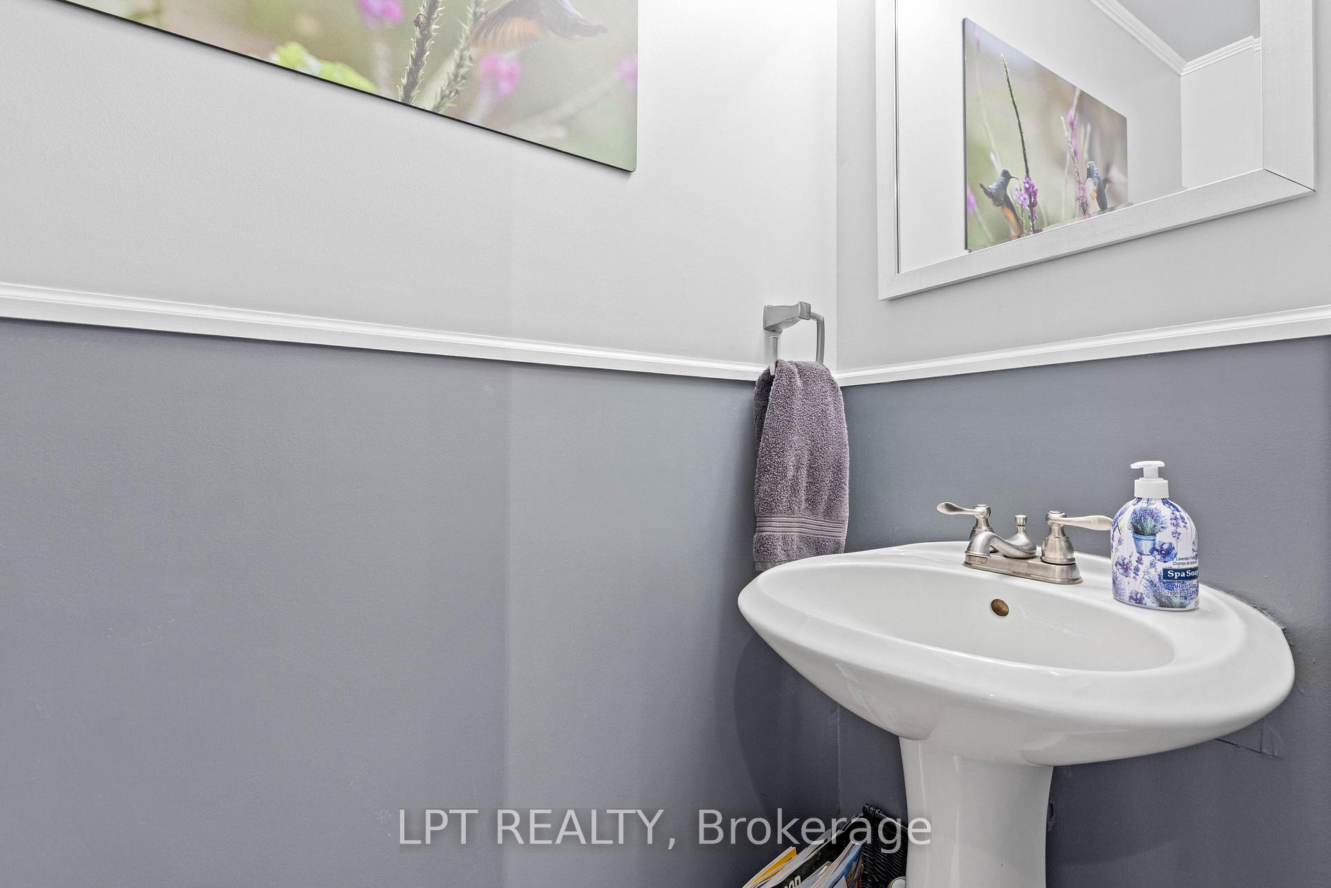 Photo 17 of Unit 16, 433 May Street, Brock, Beaverton — HOMEH