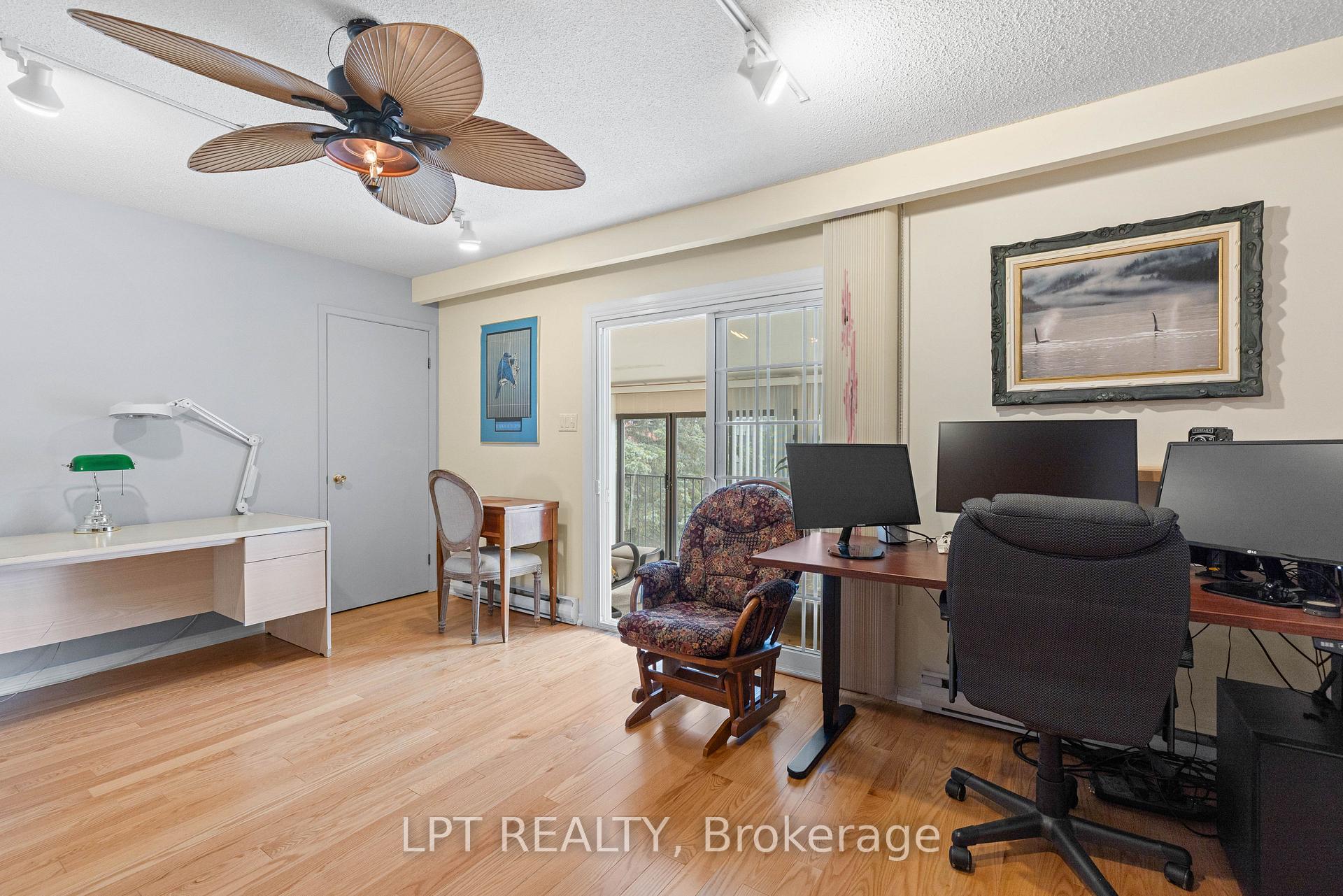 Photo 23 of Unit 16, 433 May Street, Brock, Beaverton — HOMEH