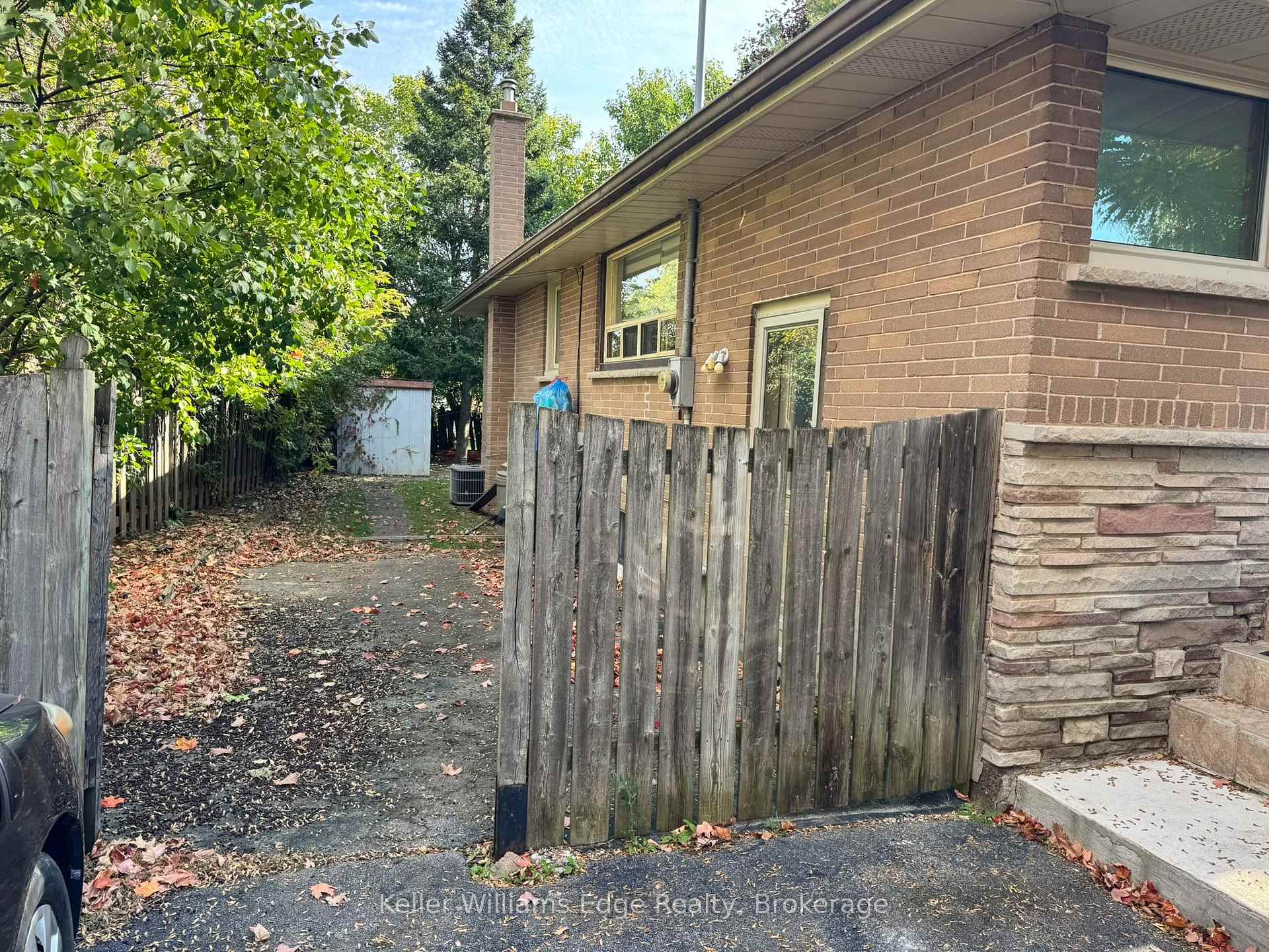 Photo 6 of 5466 Randolph Crescent, Burlington, Appleby — HOMEH