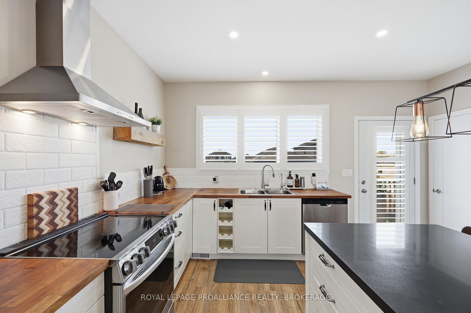 Photo 21 of 50 Potter Drive, Loyalist, Odessa — HOMEH