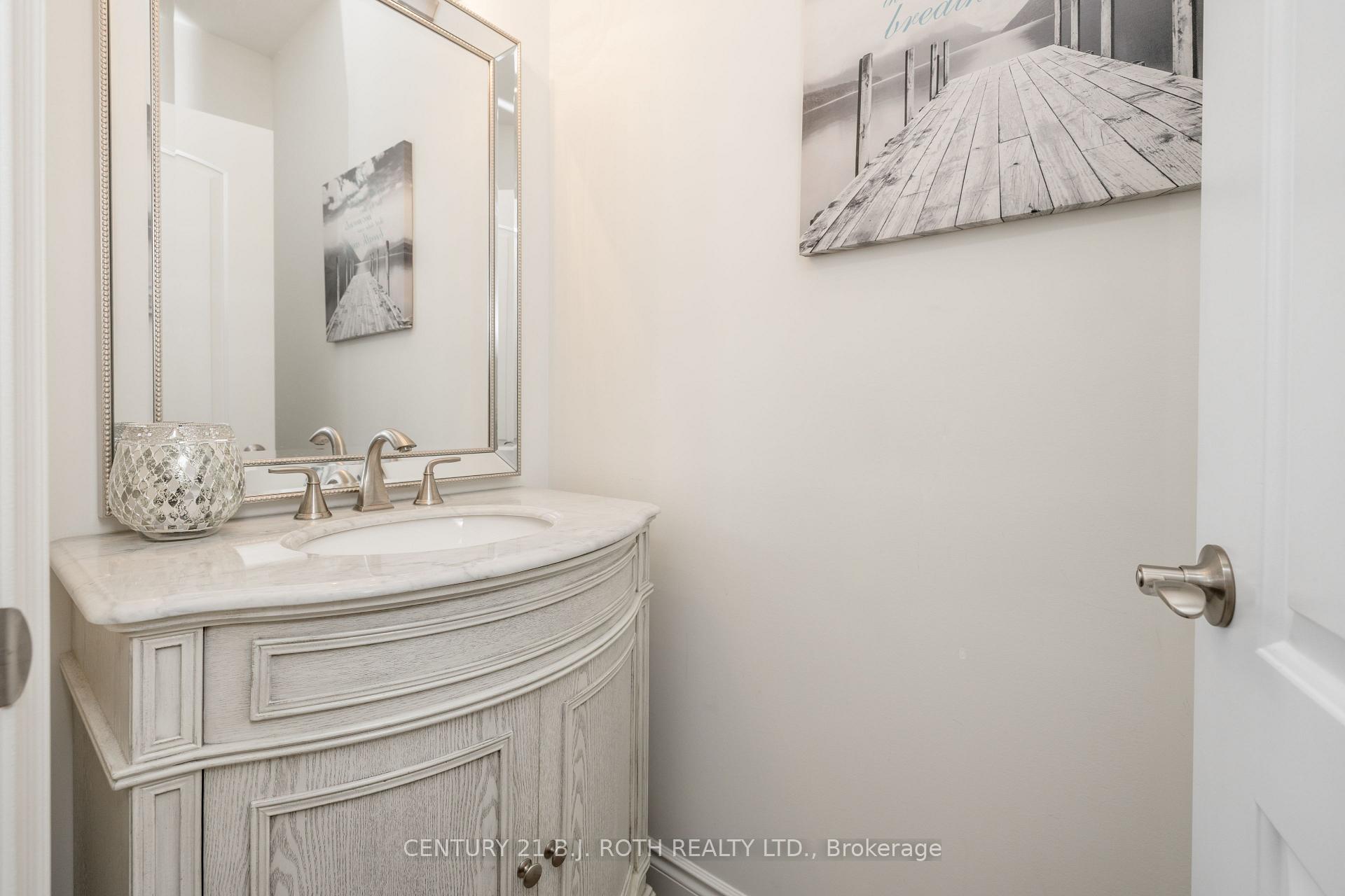 Photo 17 of 2 Sycamore Circle, Springwater, Rural Springwater — HOMEH