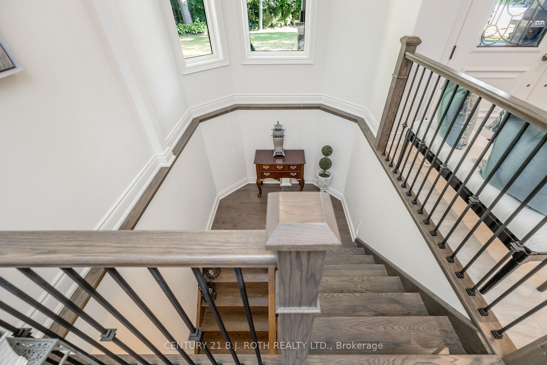 Photo 37 of 2 Sycamore Circle, Springwater, Rural Springwater — HOMEH