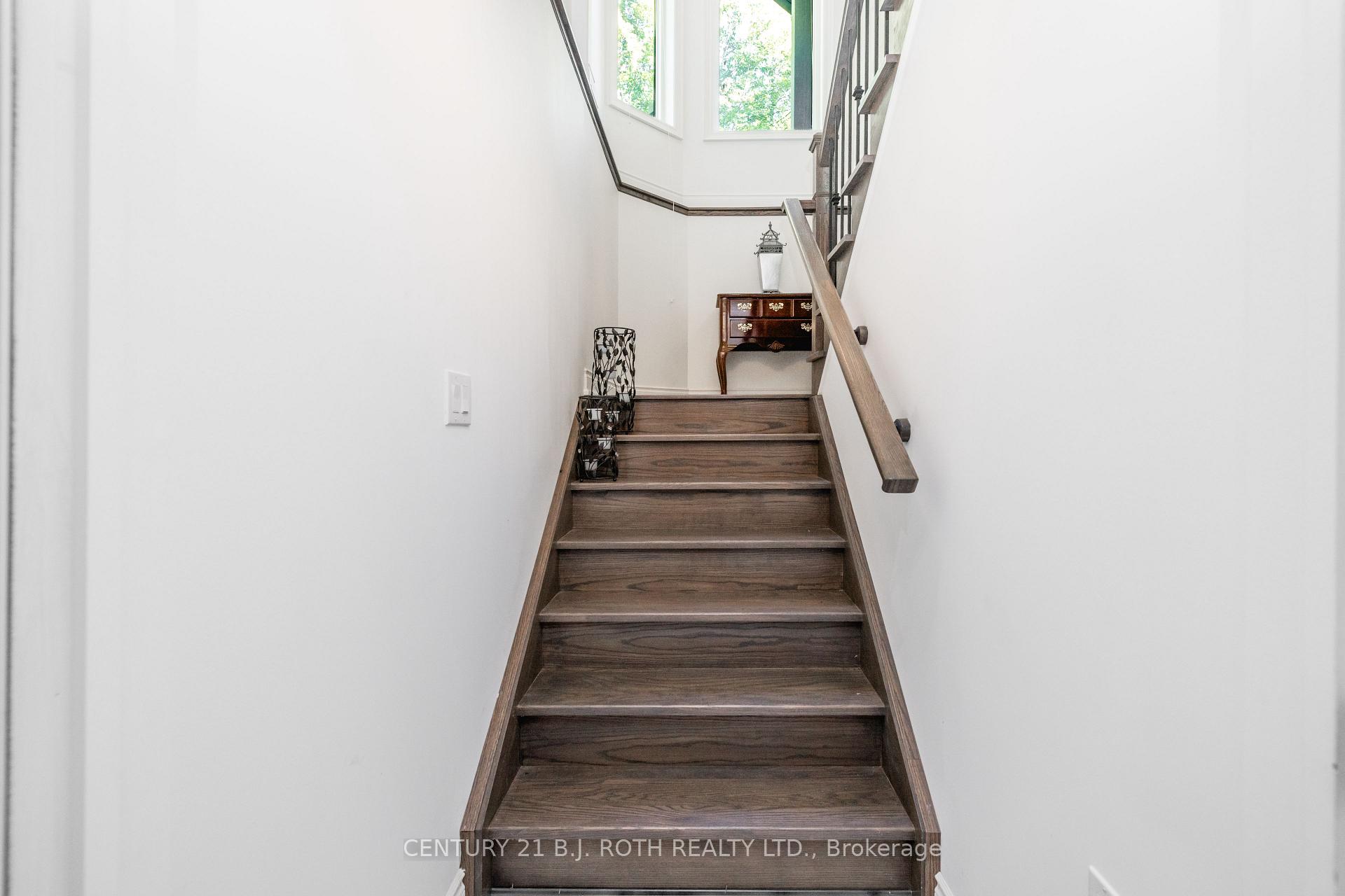 Photo 38 of 2 Sycamore Circle, Springwater, Rural Springwater — HOMEH