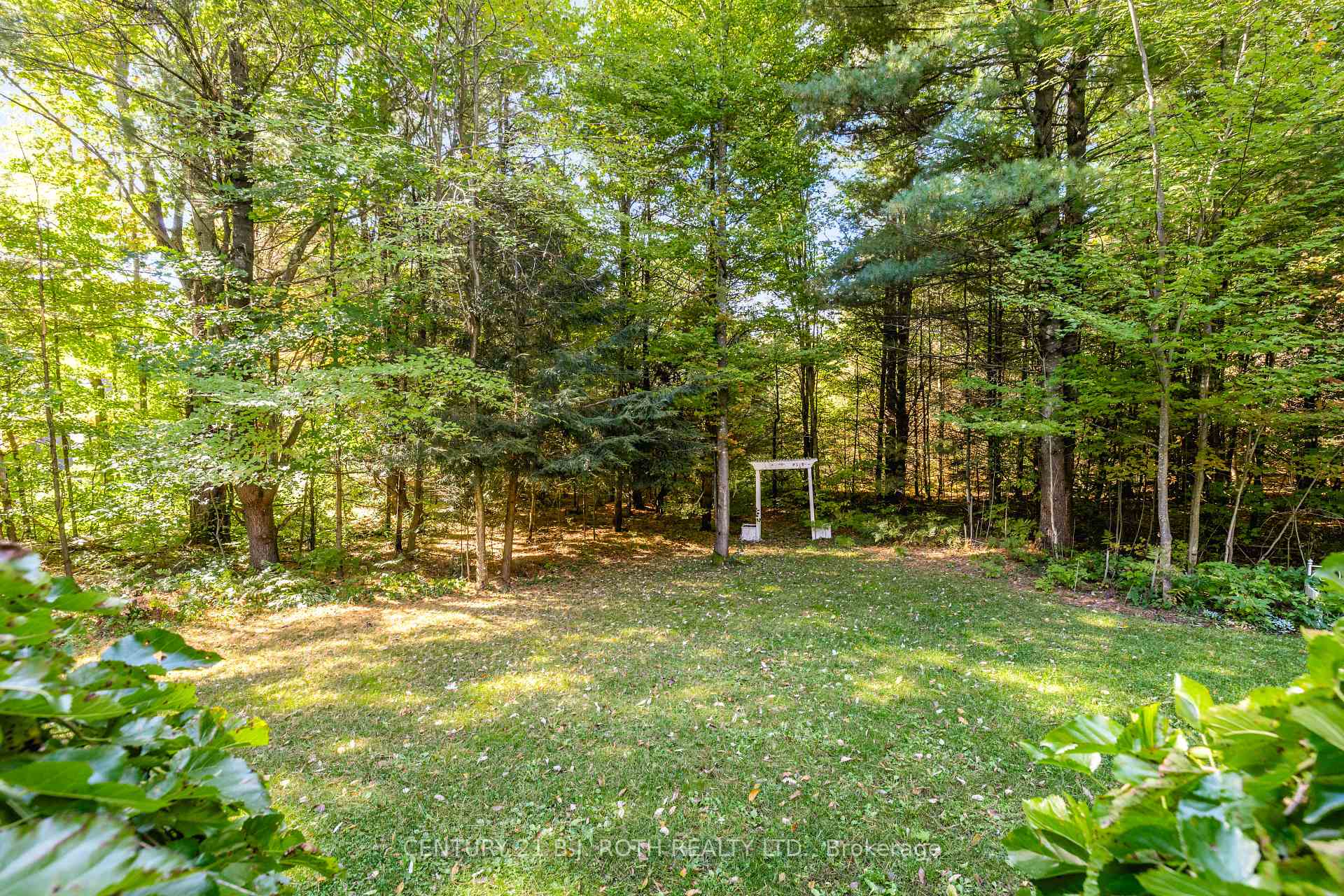 Photo 43 of 2 Sycamore Circle, Springwater, Rural Springwater — HOMEH