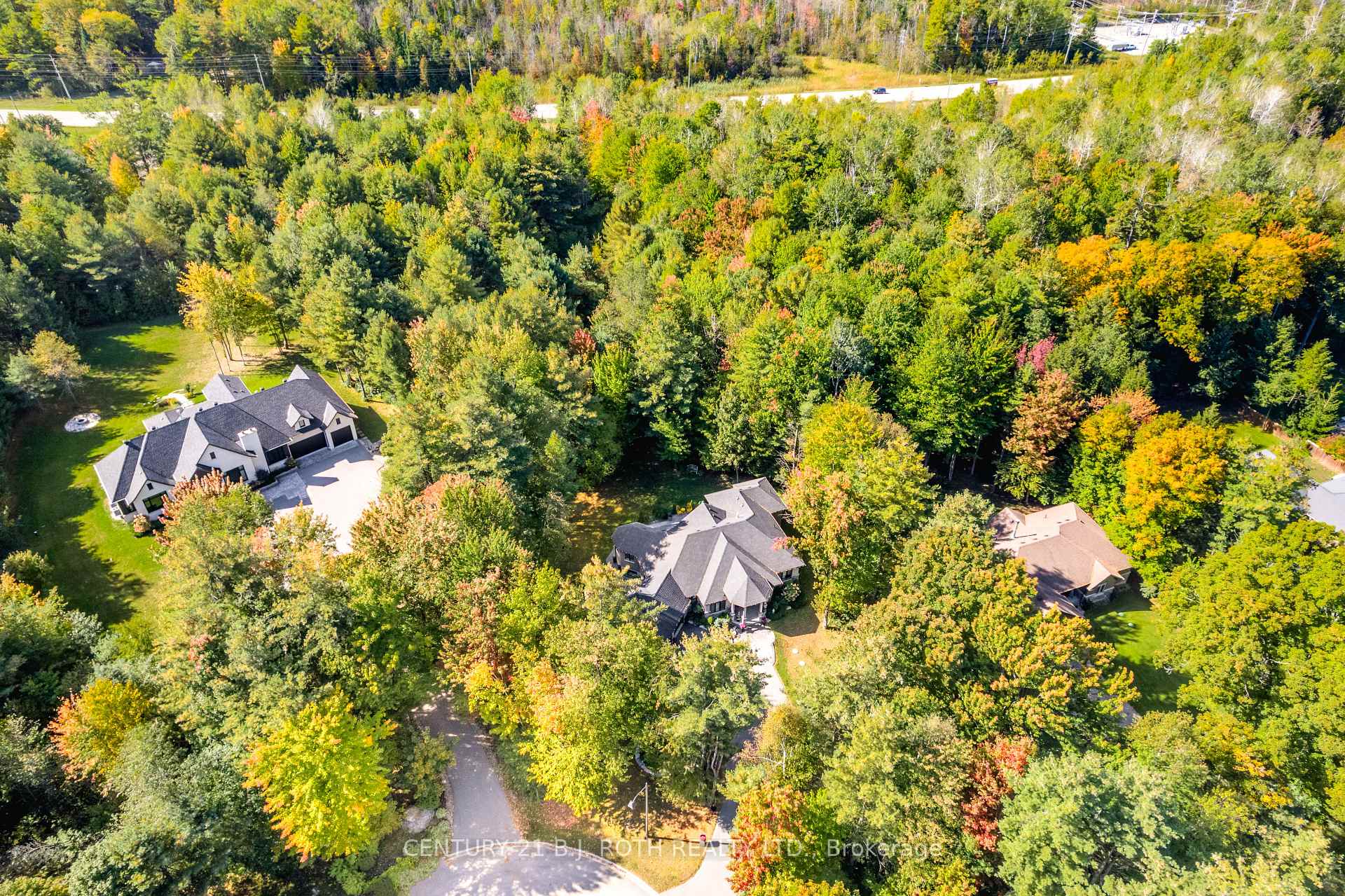 Photo 47 of 2 Sycamore Circle, Springwater, Rural Springwater — HOMEH