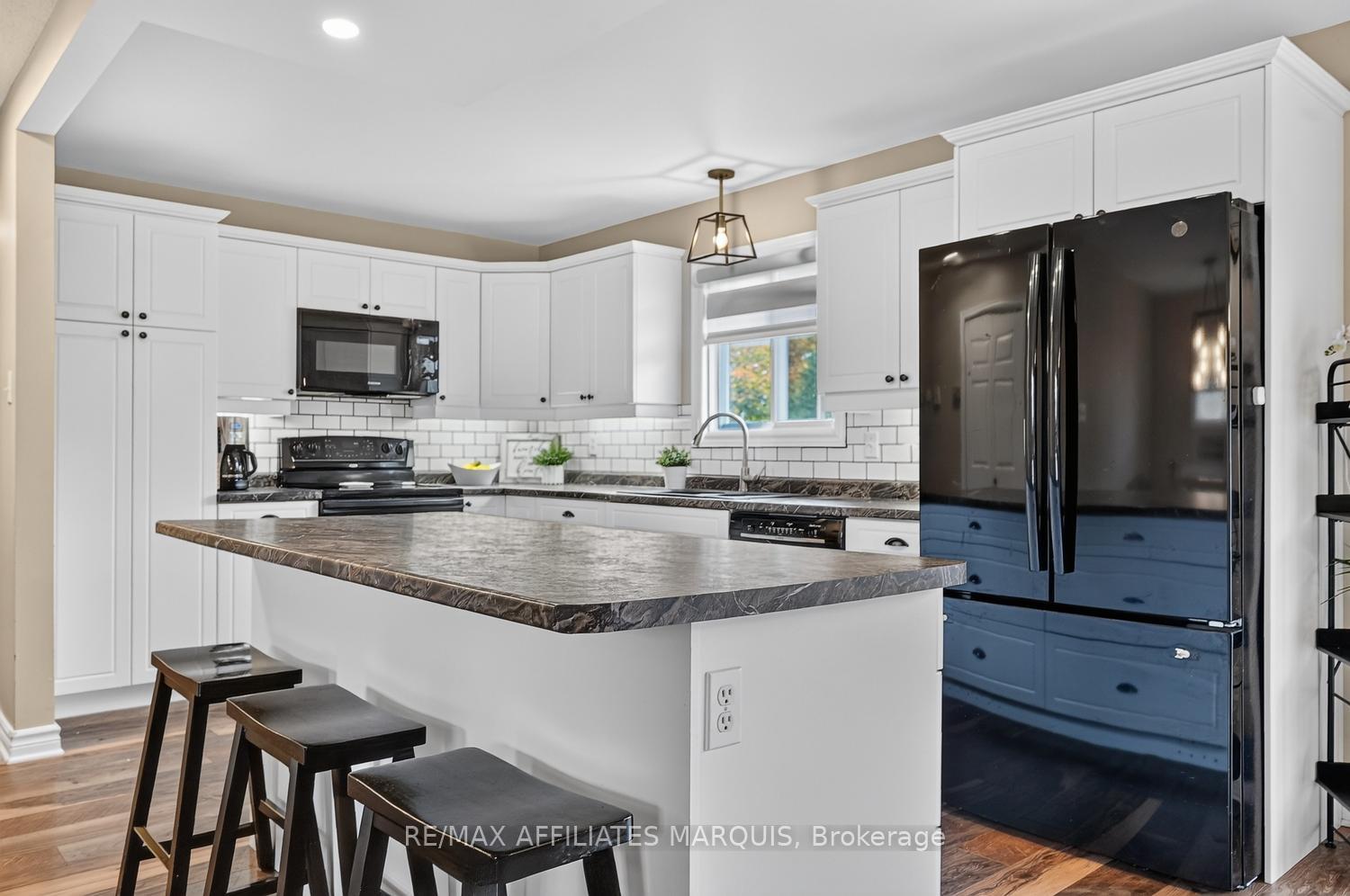 Photo 14 of 113 Bay Road, Rideau Lakes, Rideau Lakes (South Elmsley) Twp — HOMEH