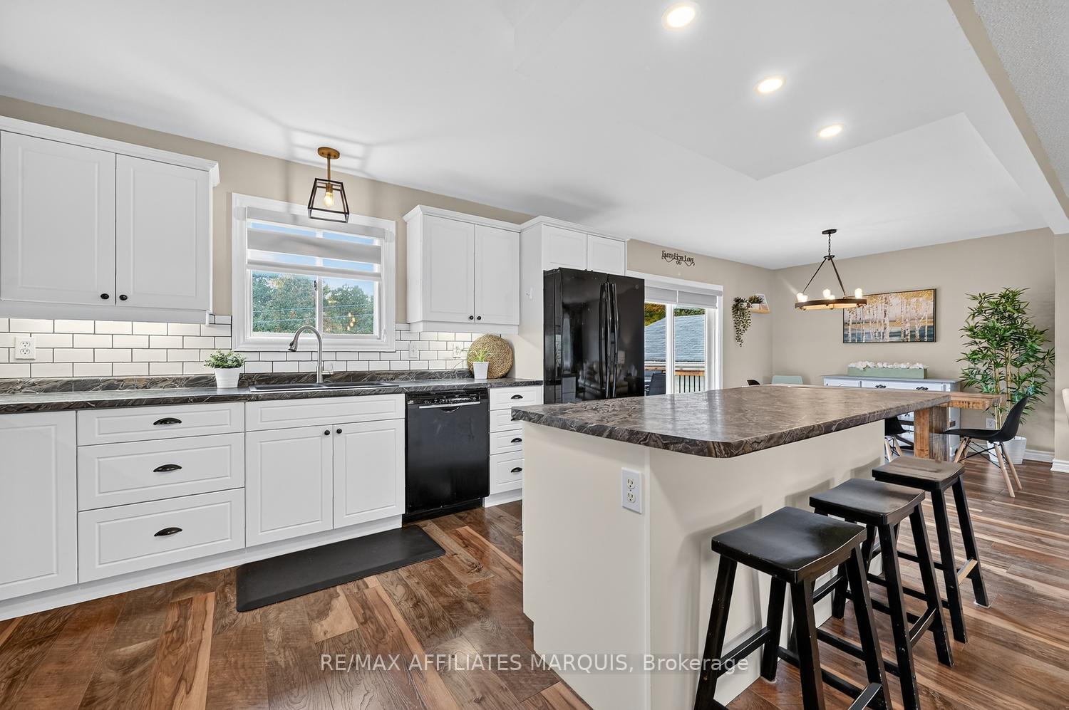 Photo 16 of 113 Bay Road, Rideau Lakes, Rideau Lakes (South Elmsley) Twp — HOMEH
