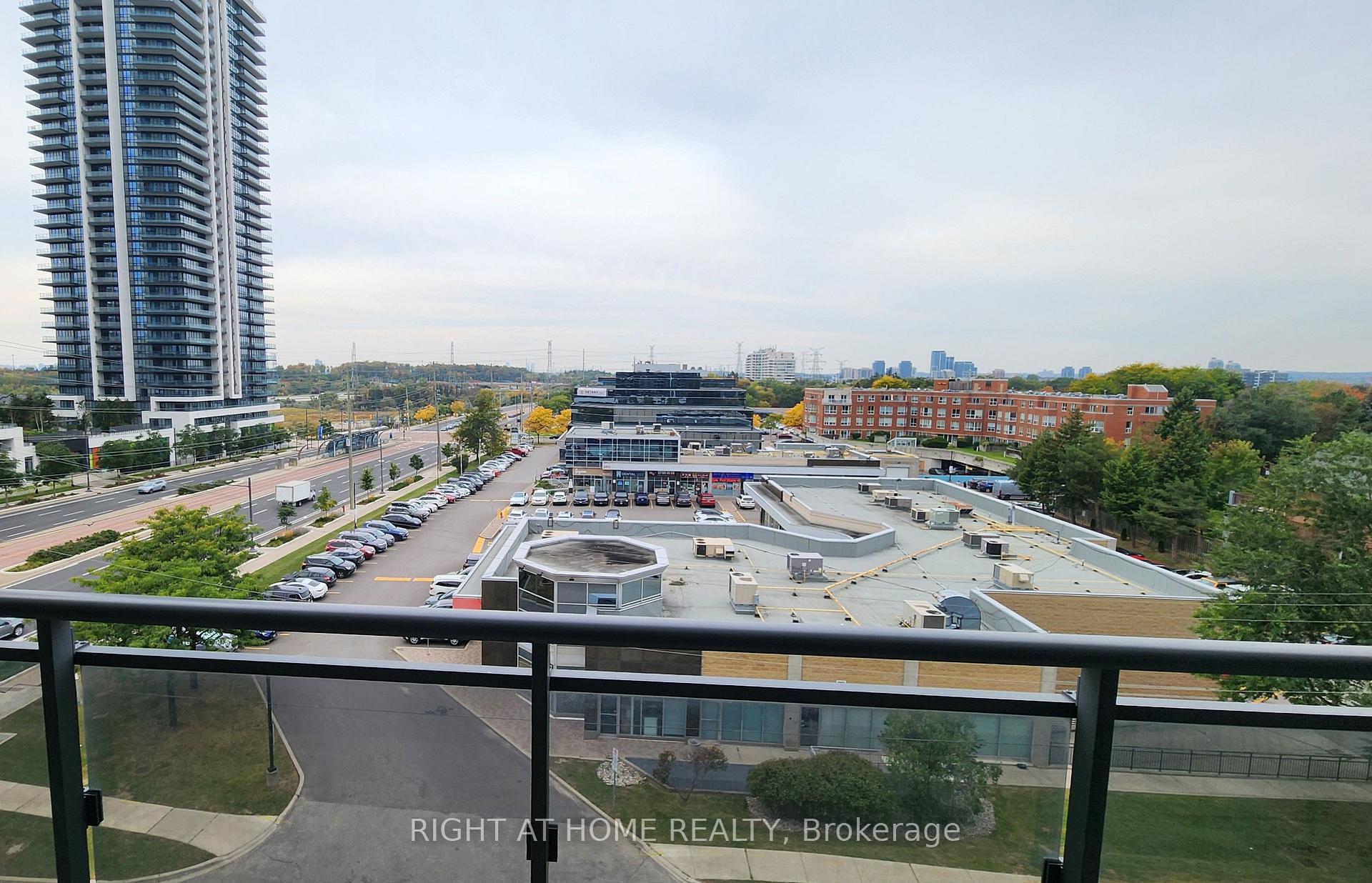 Photo 16 of Unit 817, 370 Highway 7 Avenue E, Richmond Hill, Doncrest — HOMEH