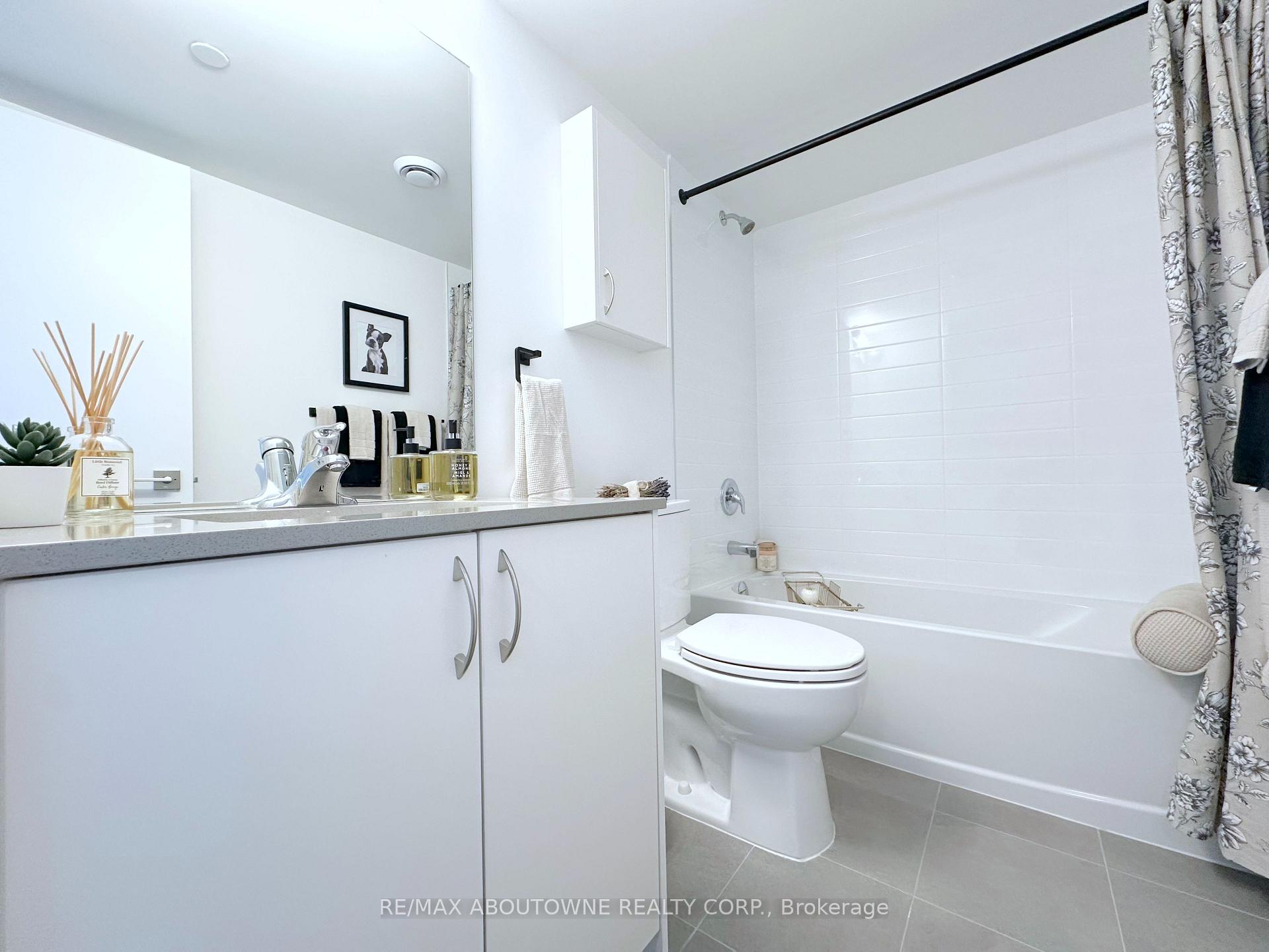 Photo 8 of Unit 1606, 2 River Plate Street, Ajax, South West — HOMEH