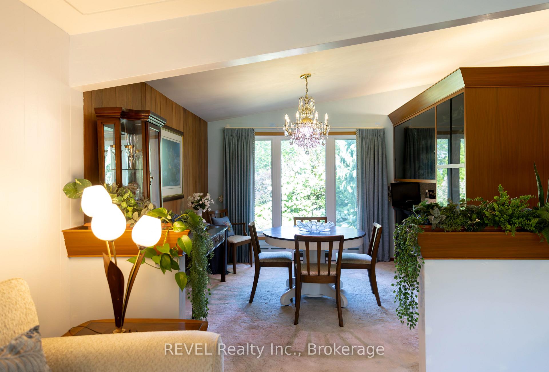Photo 13 of 7 Glenayr Place, St. Catharines, Glendale/Glenridge — HOMEH