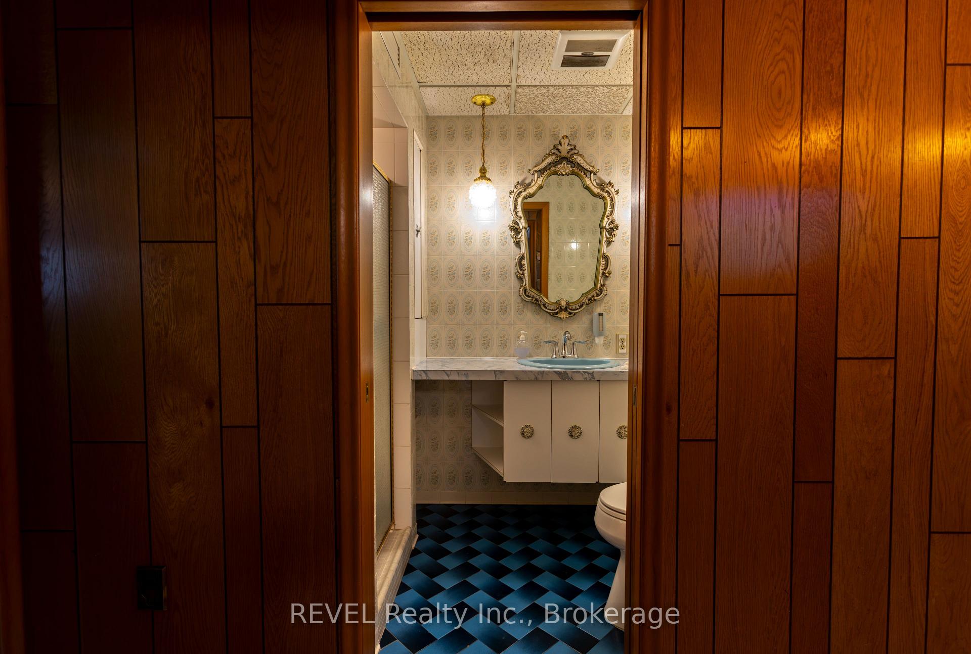 Photo 32 of 7 Glenayr Place, St. Catharines, Glendale/Glenridge — HOMEH