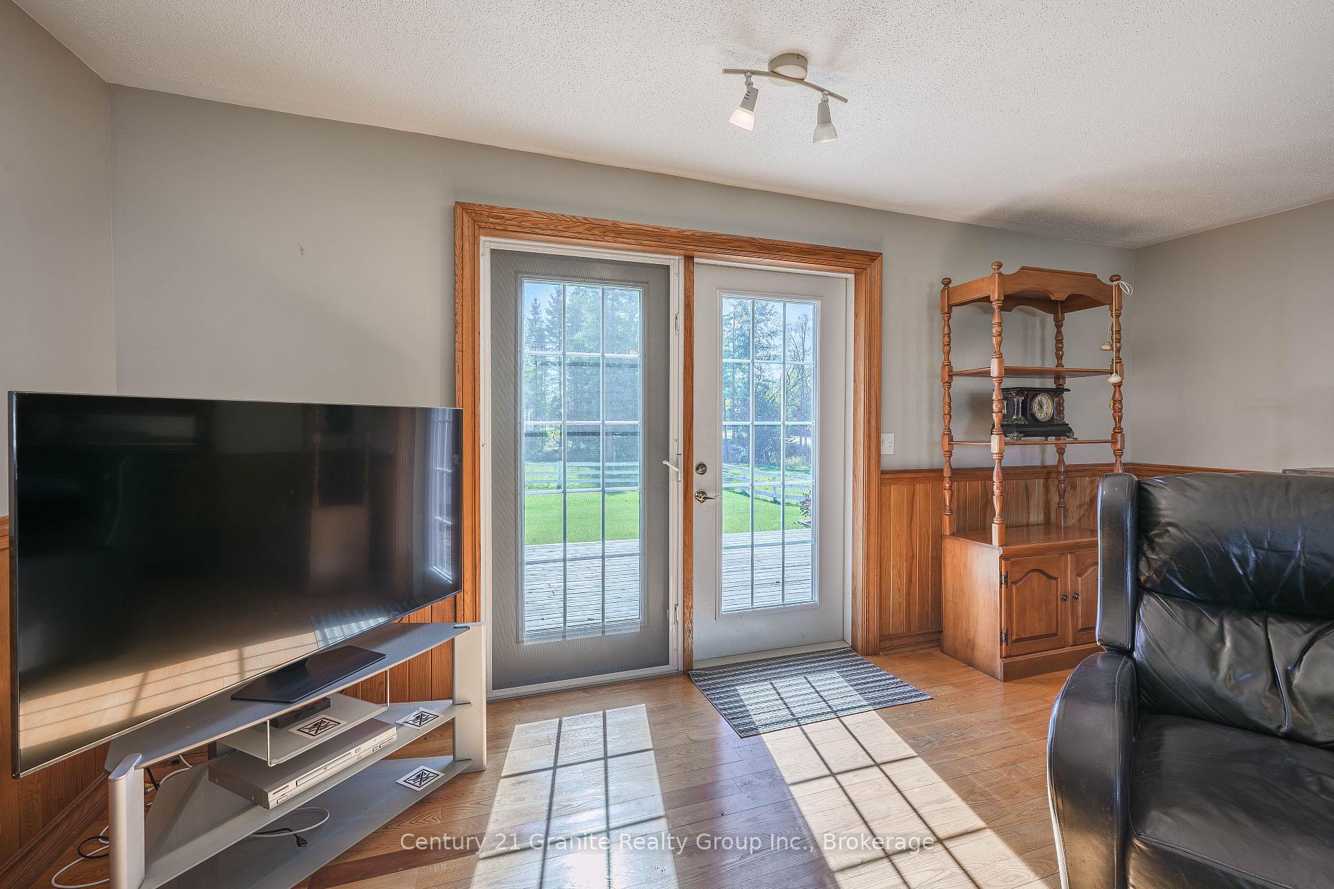 Photo 17 of 224 Burnt River Road, Kawartha Lakes, Somerville — HOMEH