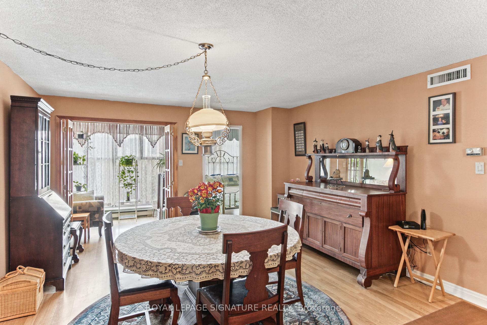 Photo 16 of Unit 722, 65 Scadding Avenue, Toronto, Waterfront Communities — HOMEH