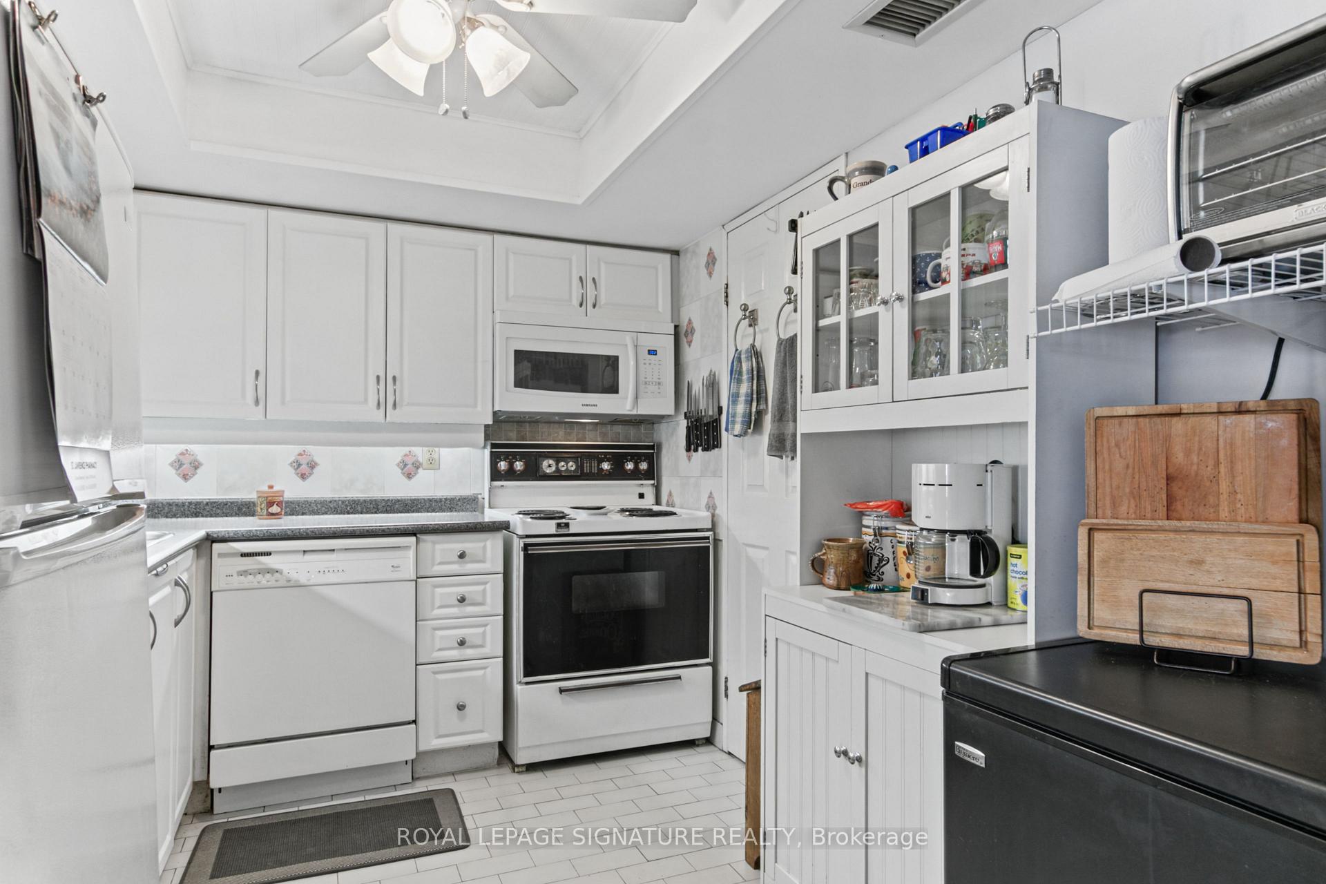 Photo 17 of Unit 722, 65 Scadding Avenue, Toronto, Waterfront Communities — HOMEH