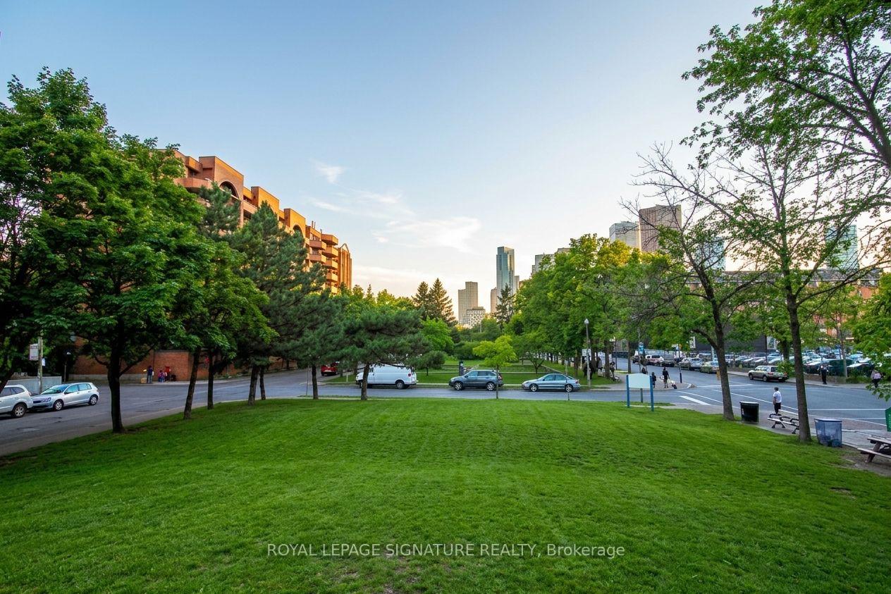 Photo 38 of Unit 722, 65 Scadding Avenue, Toronto, Waterfront Communities — HOMEH