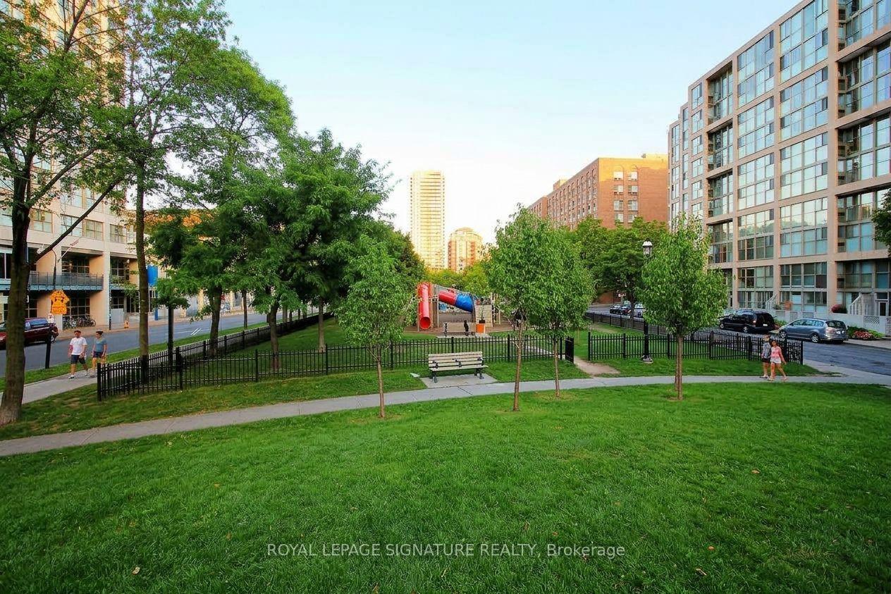 Photo 39 of Unit 722, 65 Scadding Avenue, Toronto, Waterfront Communities — HOMEH