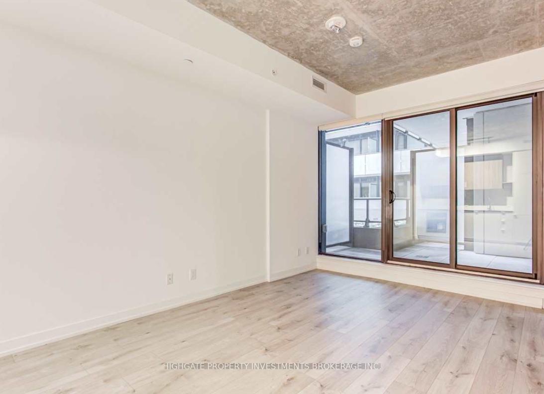 Photo 5 of Unit 228, 161 Roehampton Avenue, Toronto, Mount Pleasant West — HOMEH